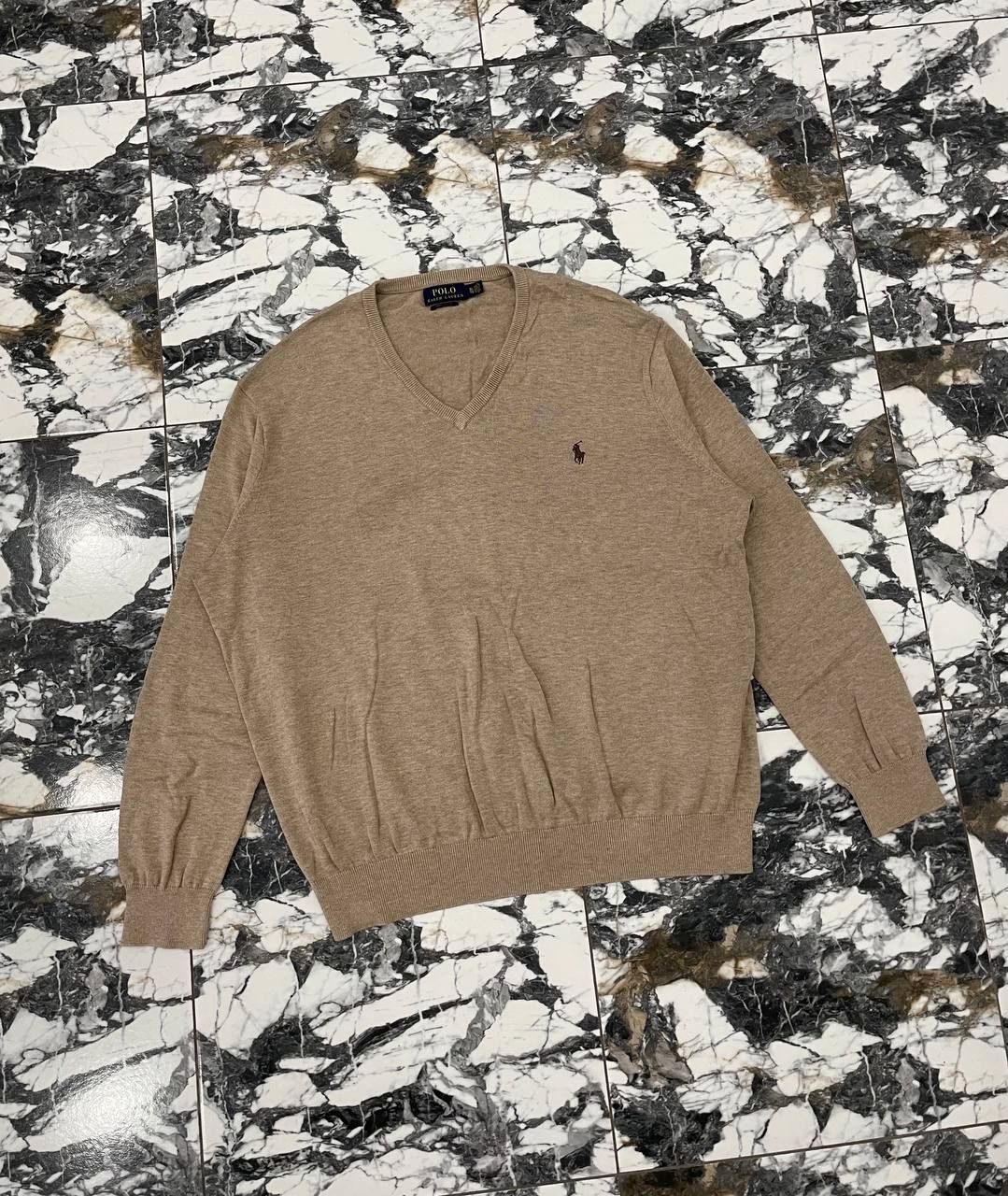 Polo Ralph Lauren Polo Ralph Lauren Old Money Cotton V-Neck Sweater Size US XL / EU 56 / 4 - 1 Thumbnail