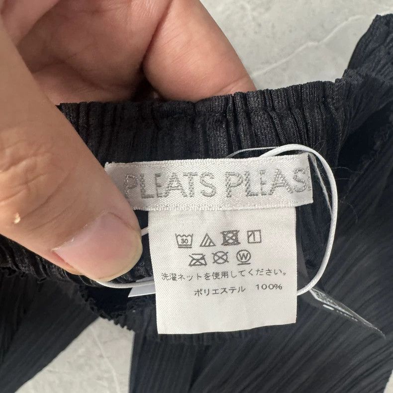 Issey Miyake Issey Miyake size:3 Black pleated irregular-shaped pants Size 31" - 3 Thumbnail