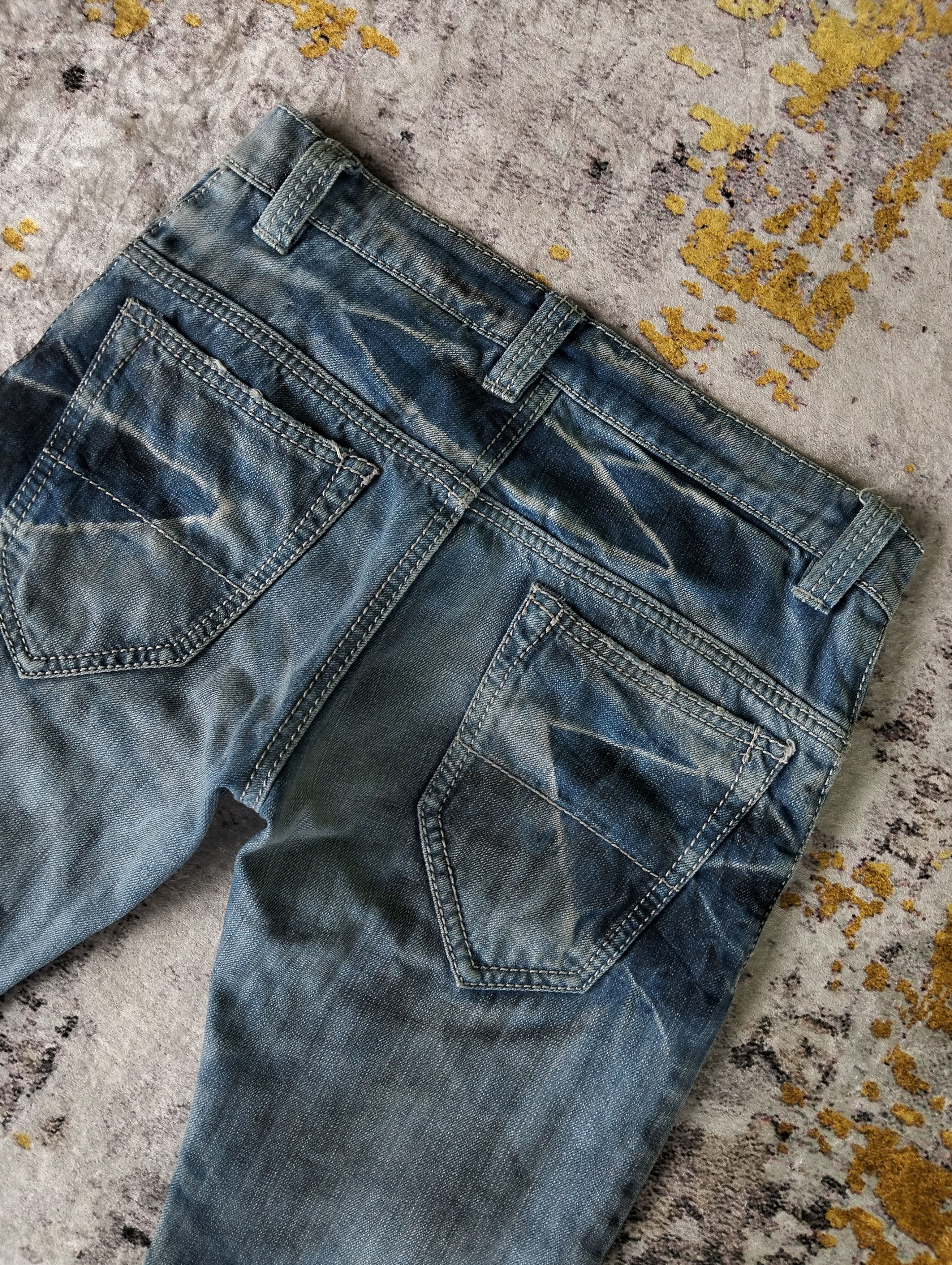 Buffalo Bobs Curve Bootcut Waxed Whiskers Low Rise Jeans