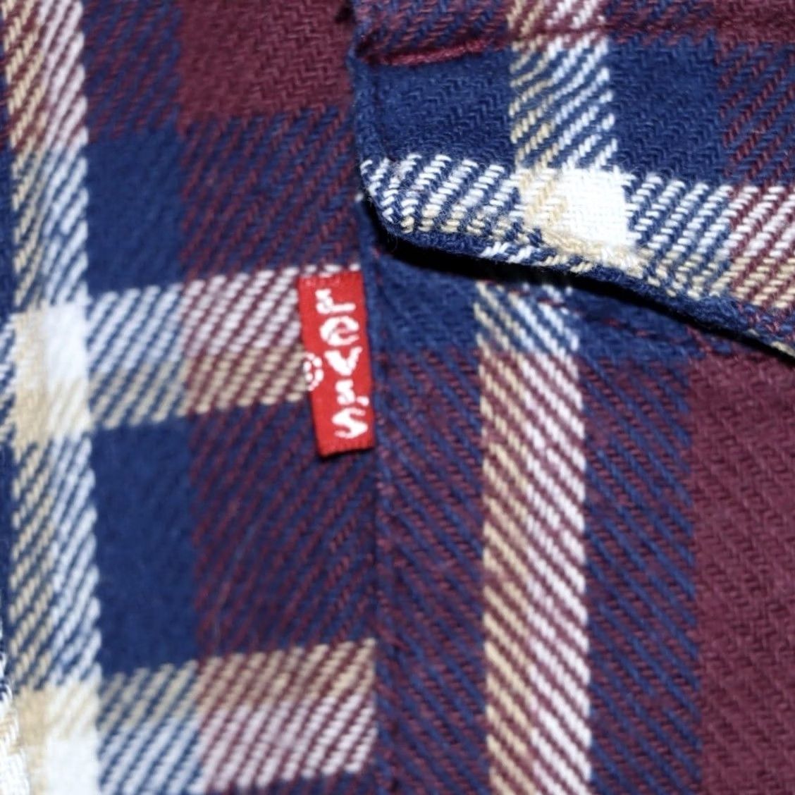 Levi's Levi’s Check Flannel Shirt Women’s S L/S Button Up Cotton Multicoloured Vintage No? (Note: This output should be the refined title per rules.) Size S / US 4 / IT 40 - 3 Thumbnail
