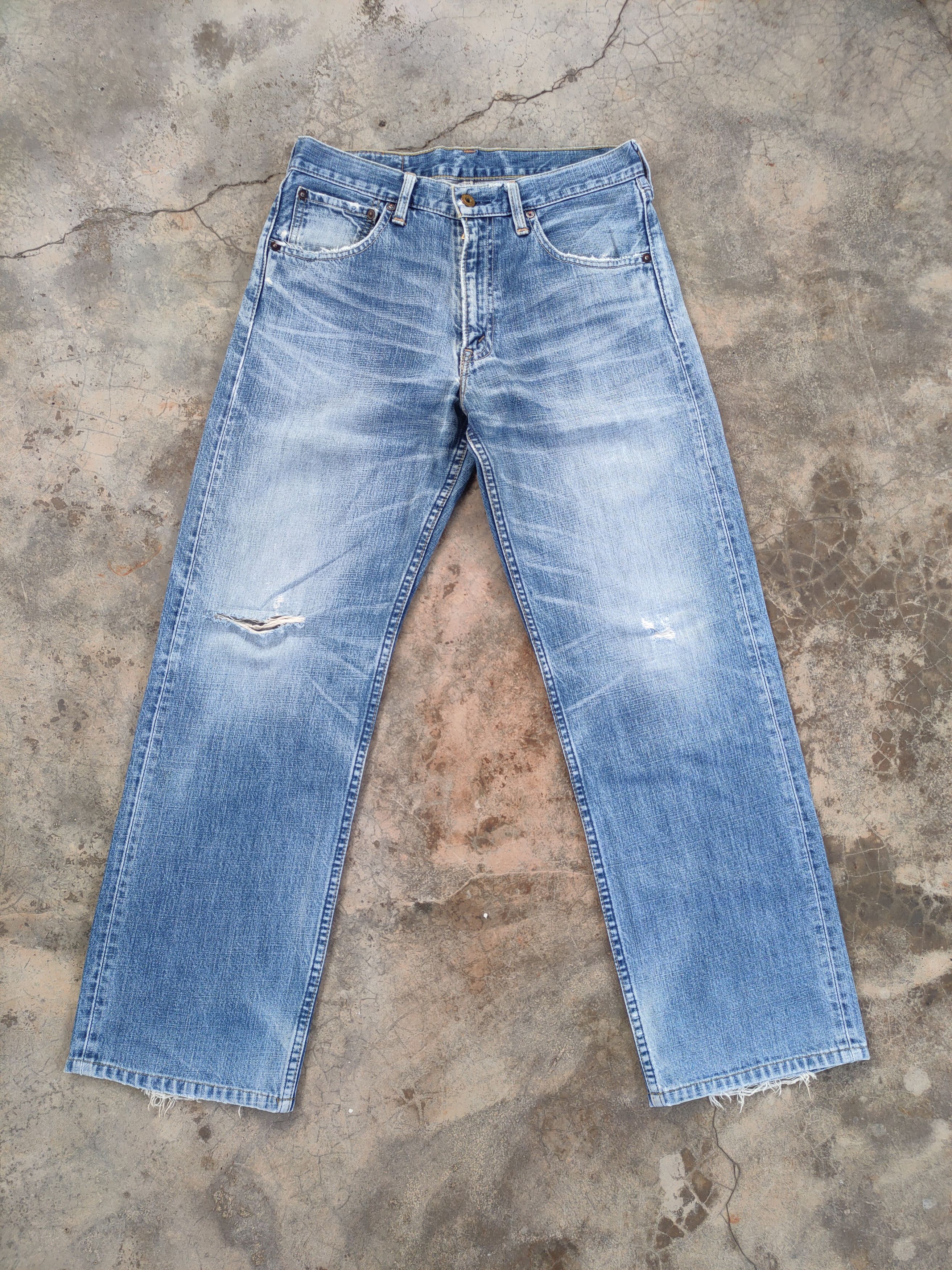 image of W30 Vintage Levi's 503 Faded Distressed Denim Jean Pants in Faded Blue, Men's