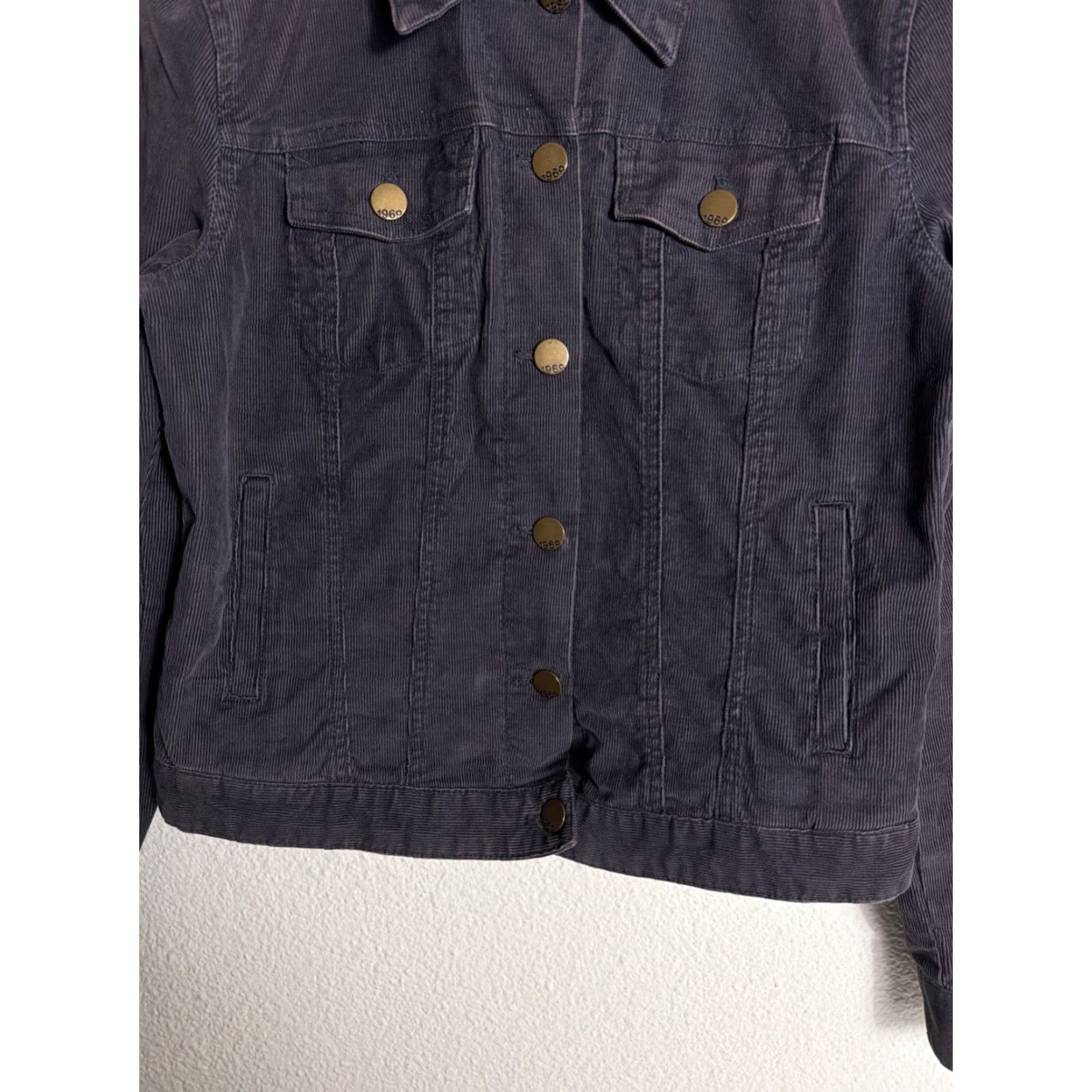 Gap GAP Corduroy Shirt Jacket Brown Long Sleeve Button Up Women's Size Medium Size M / US 6-8 / IT 42-44 - 5 Thumbnail