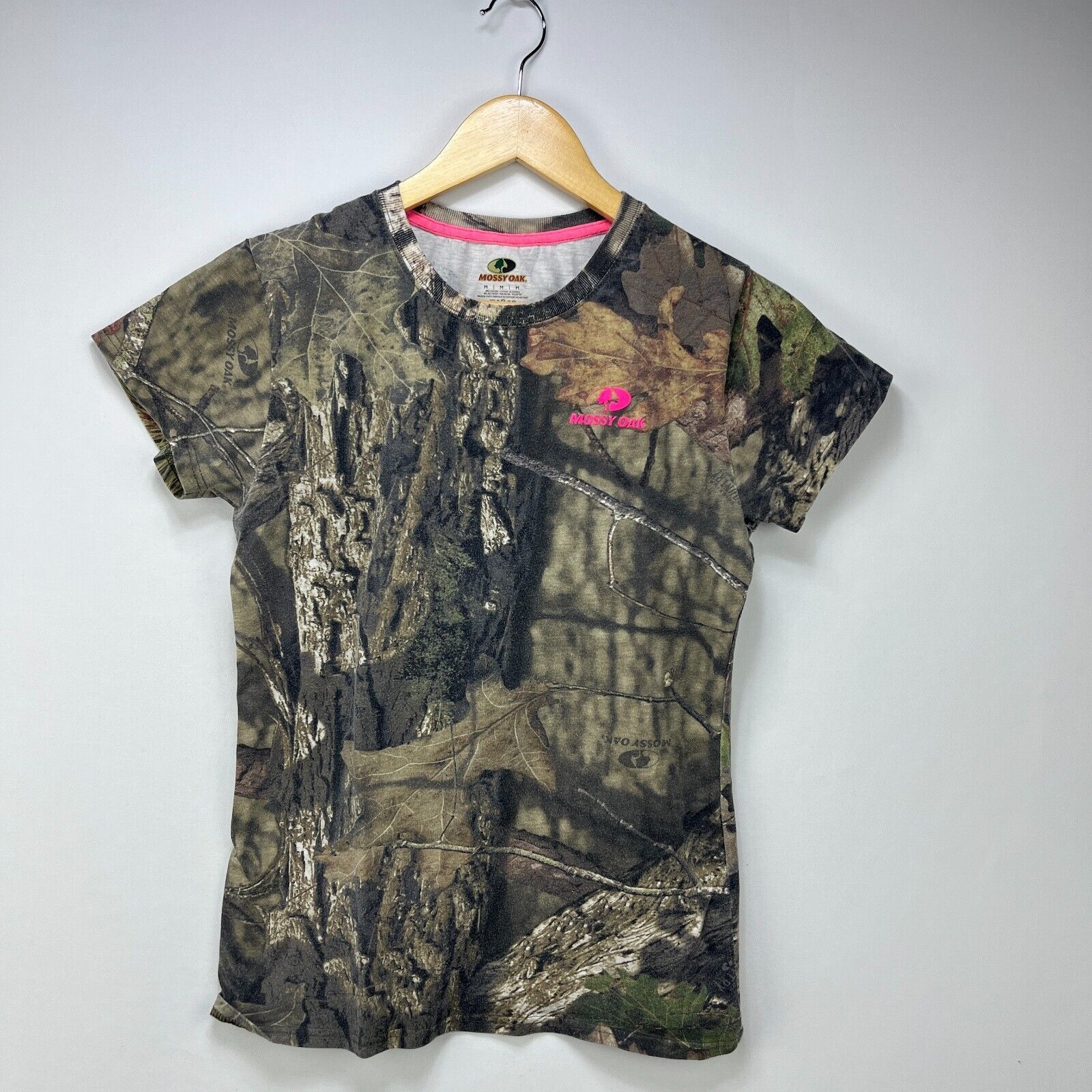 Vintage Vintage Y2K Mossy Oak Realtree Camo T-Shirt Women's Medium Size M / US 6-8 / IT 42-44 - 1 Thumbnail
