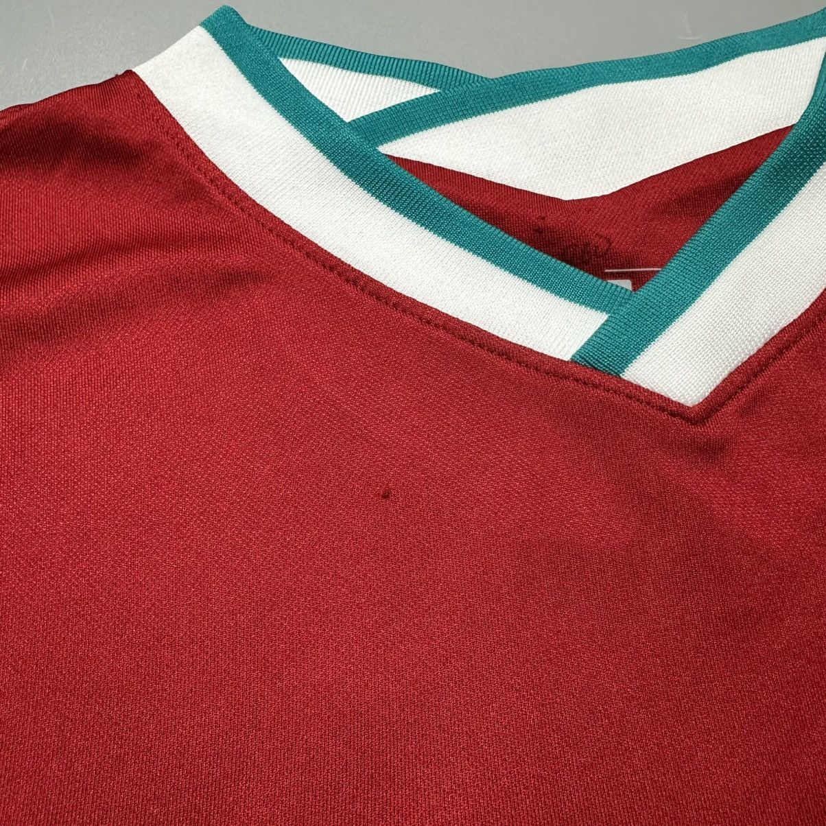 Vintage LIVERPOOL NIKE 2020/2021 FOOTBALL HOME JERSEY #20 DIOGO JOTA Size US M / EU 48-50 / 2 - 5 Thumbnail