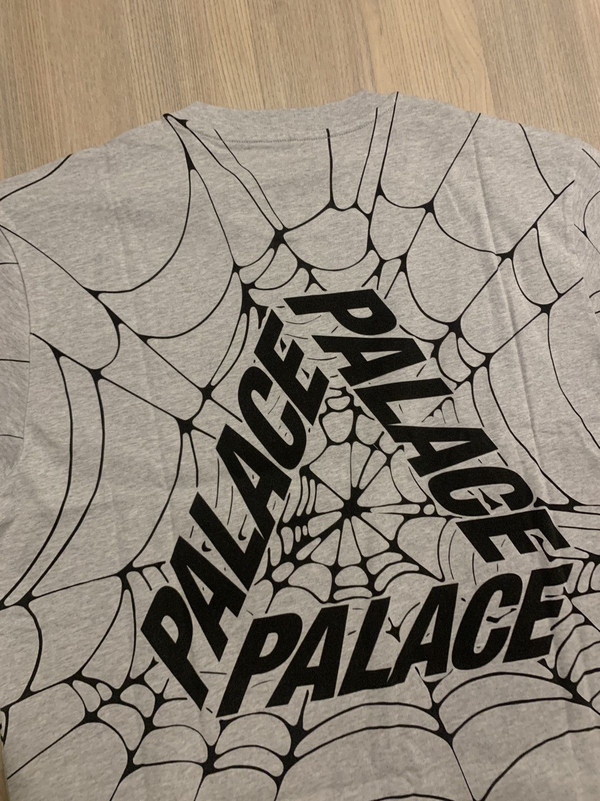 Palace Palace tri web tri ferg P spider web skate tee Size US XL / EU 56 / 4 - 5 Thumbnail