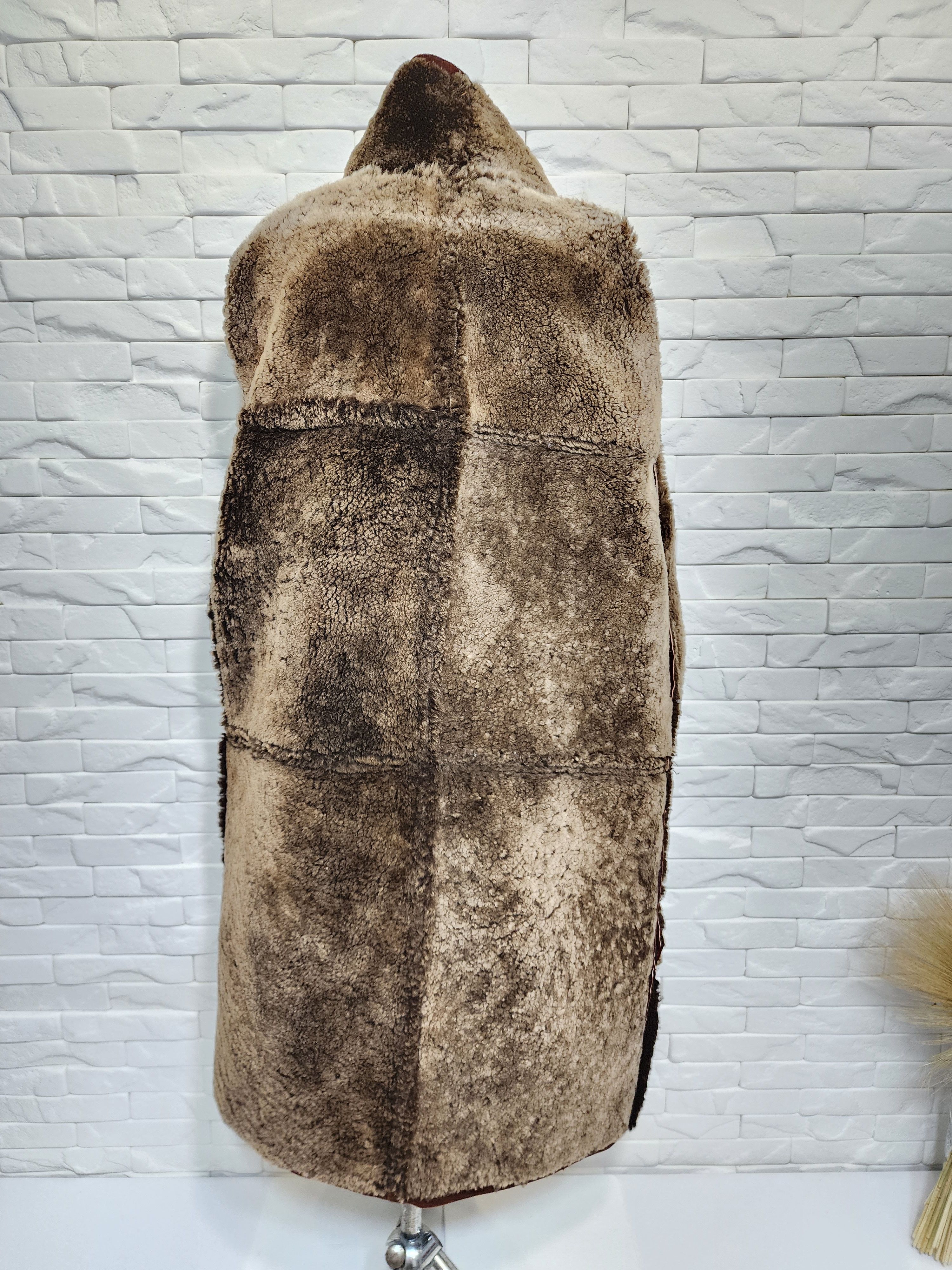Genuine Leather Men's Brown Sheepskin Coat: Genuine Fur, Button Closure Size US XXL / EU 58 / 5 - 7 Thumbnail