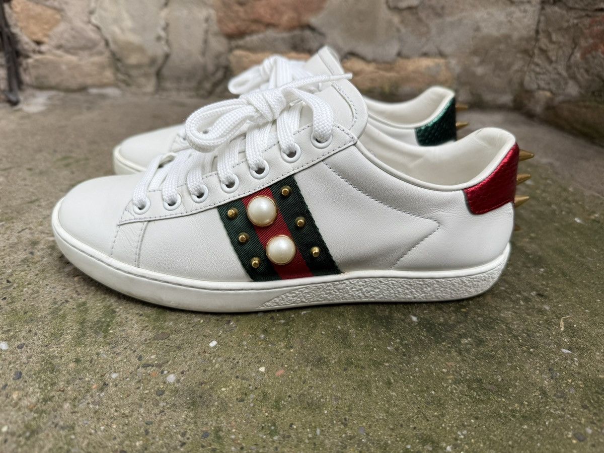 ✨Gucci✨(431887) Leather Ace Pearl Spiked Low Top Sneakers
