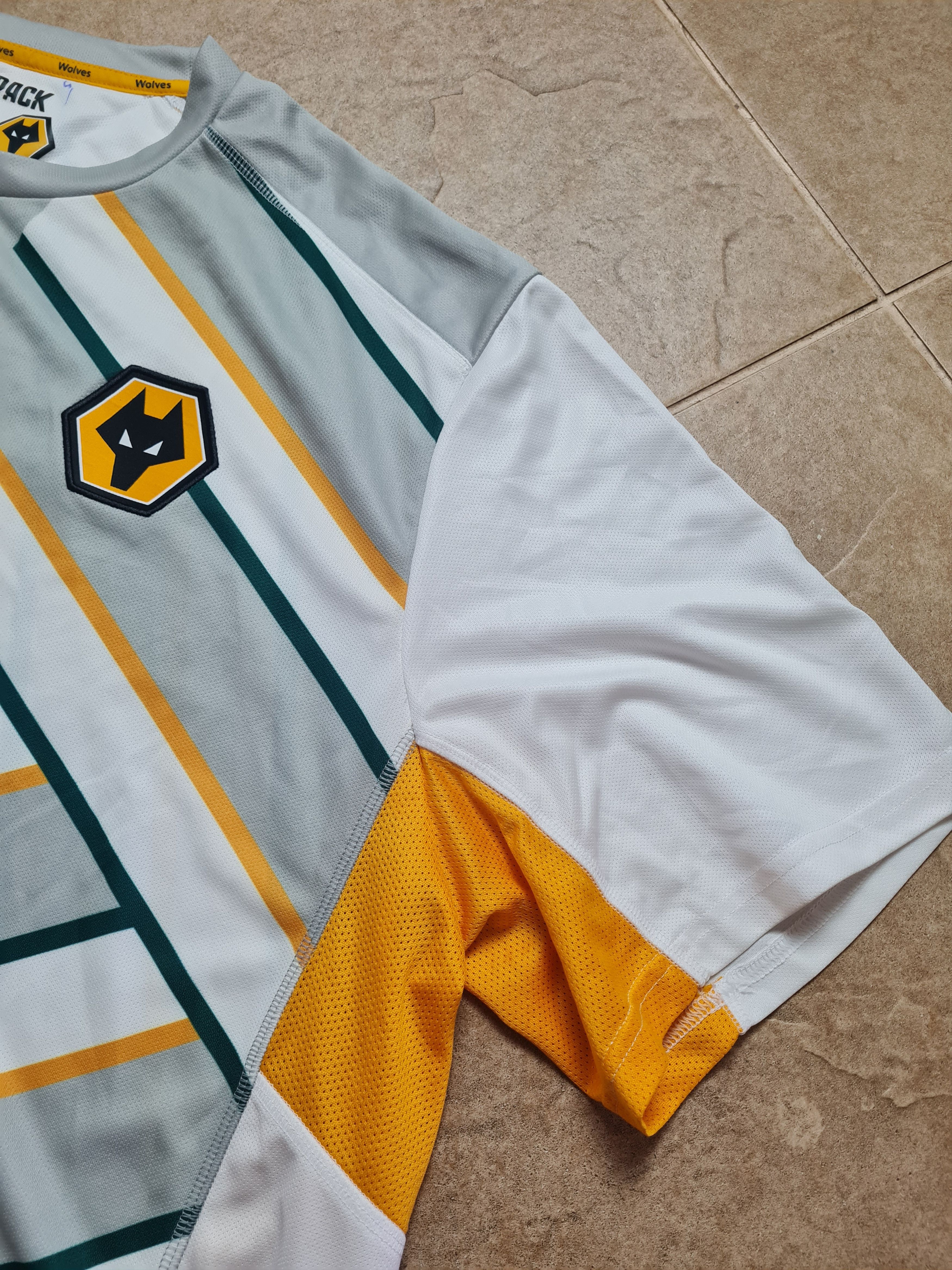 Castore Football jersey Camiseta Castore Wolverhampton Wanderers Size US XXL / EU 58 / 5 - 18 Thumbnail