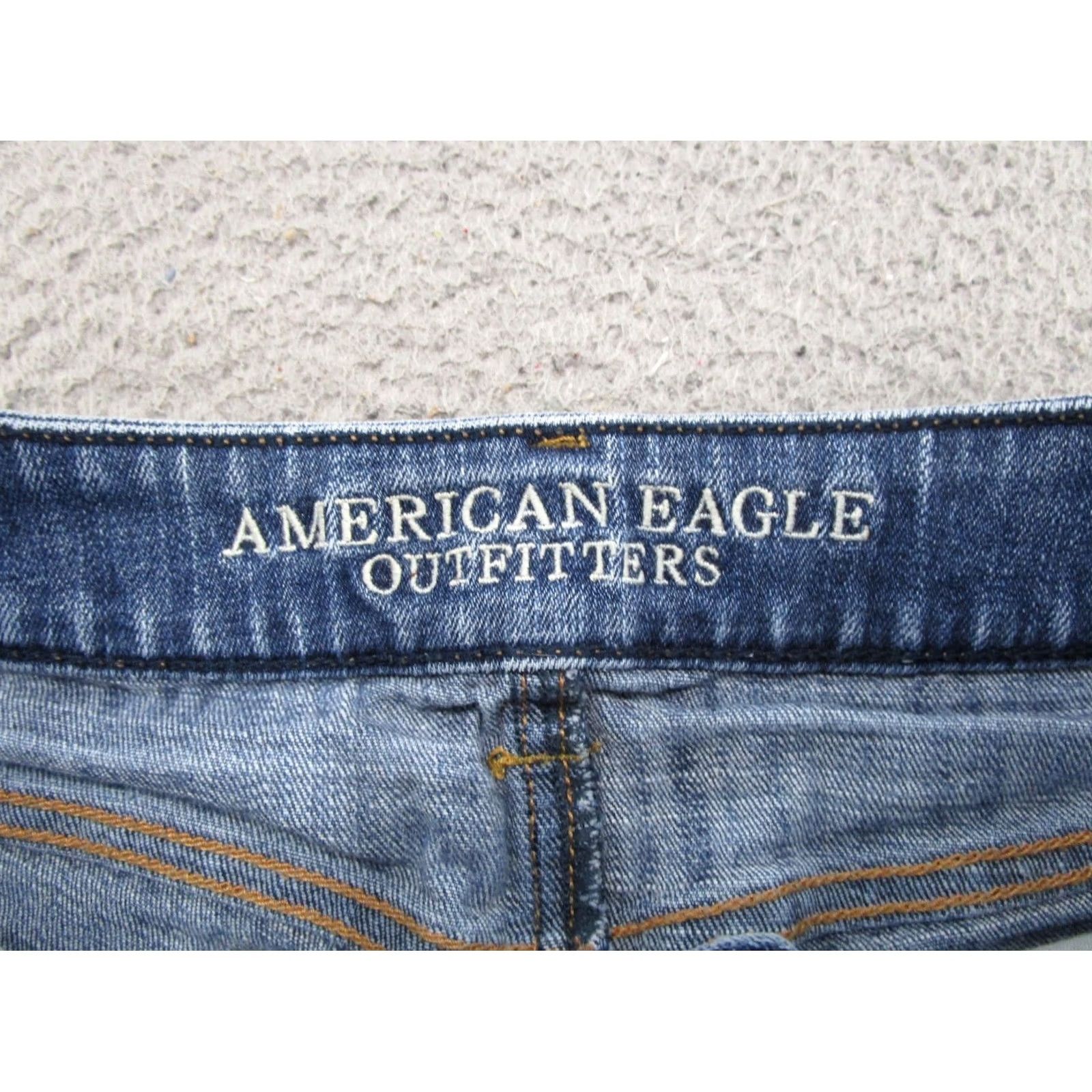 American Eagle Outfitters VINTAGE American Eagle Outfitters Denim Short Cut-Off Embroidered Floral 5-Pocket Stretch Size 00 Womens Blue 2 in Inseam Summer Casual Size 24" / US 00 / IT 34 - 2 Thumbnail