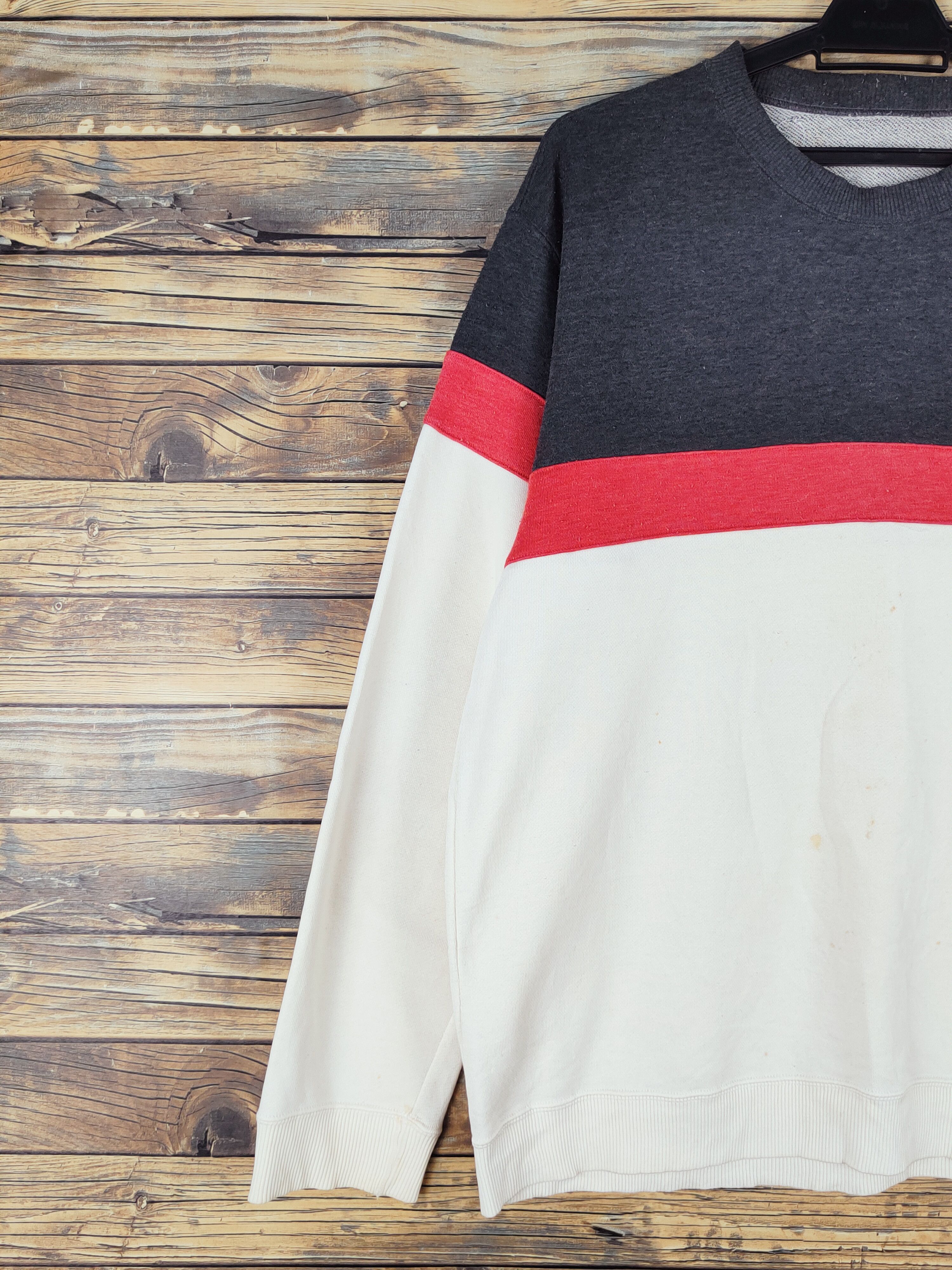 Japanese Brand × Vintage Uniqlo Cream vintage japan Sweatshirts #W1165 Size US L / EU 52-54 / 3 - 3 Thumbnail