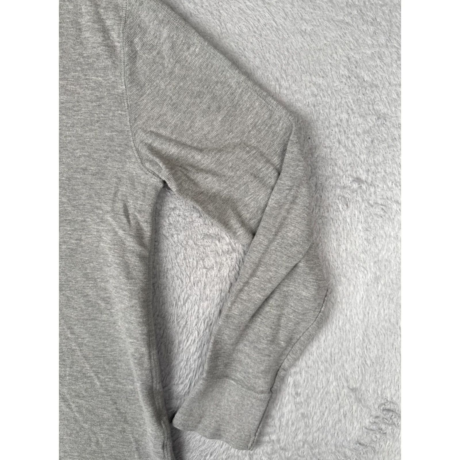 Tommy Hilfiger Tommy Hilfiger Shirt Adult Large Gray Knit Long Sleeve Henley Neck 100% Cotton Size US L / EU 52-54 / 3 - 2 Thumbnail