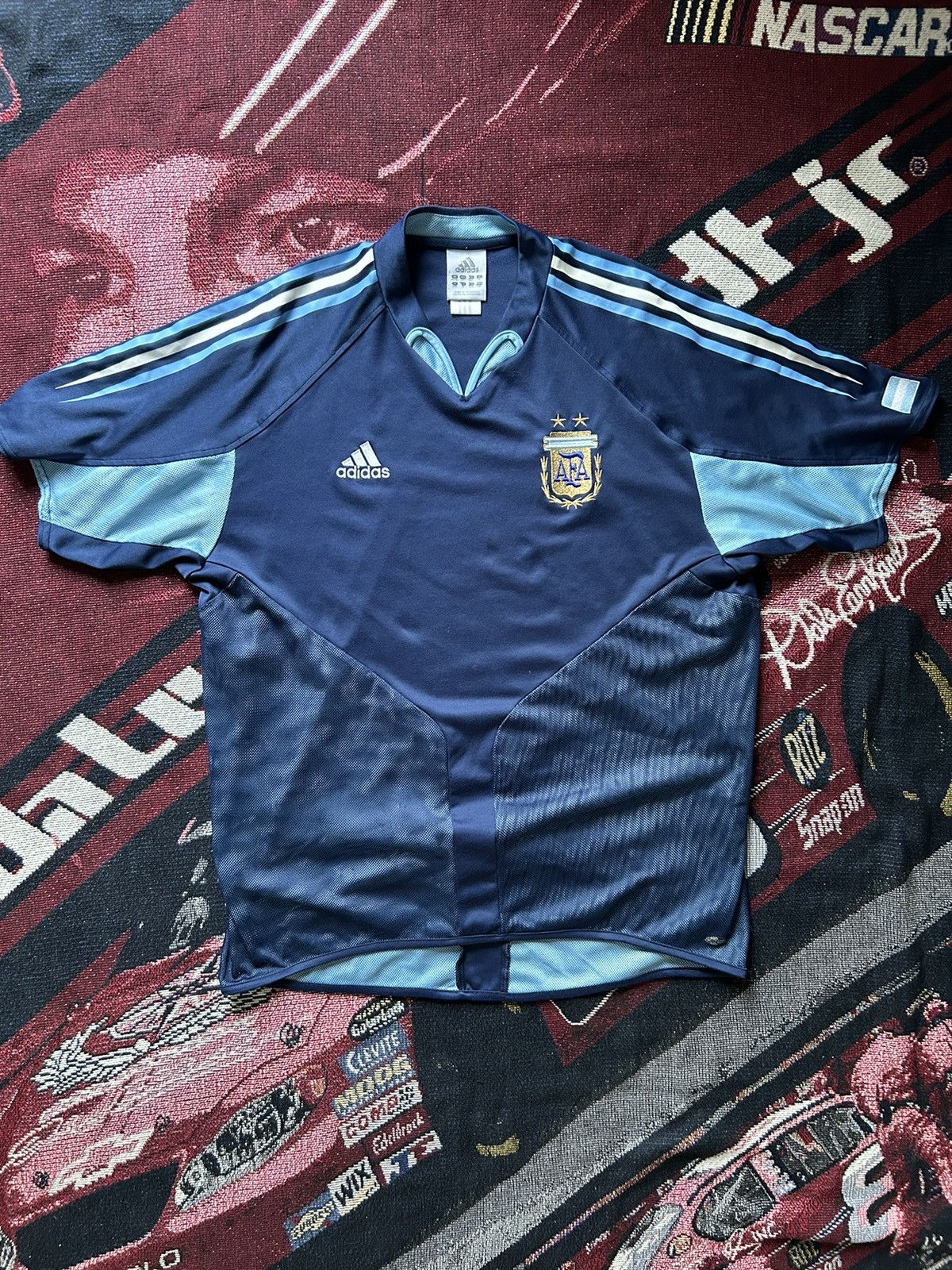 Vintage 2003-2004 adidas Argentina away jersey