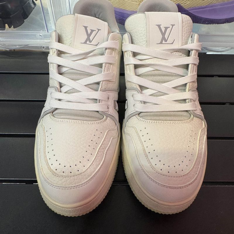 Louis Vuitton Louis Vuitton White Trainer Low-Top Fashion Sneakers -2508 Size US 7.5 / EU 40-41 - 2 Thumbnail