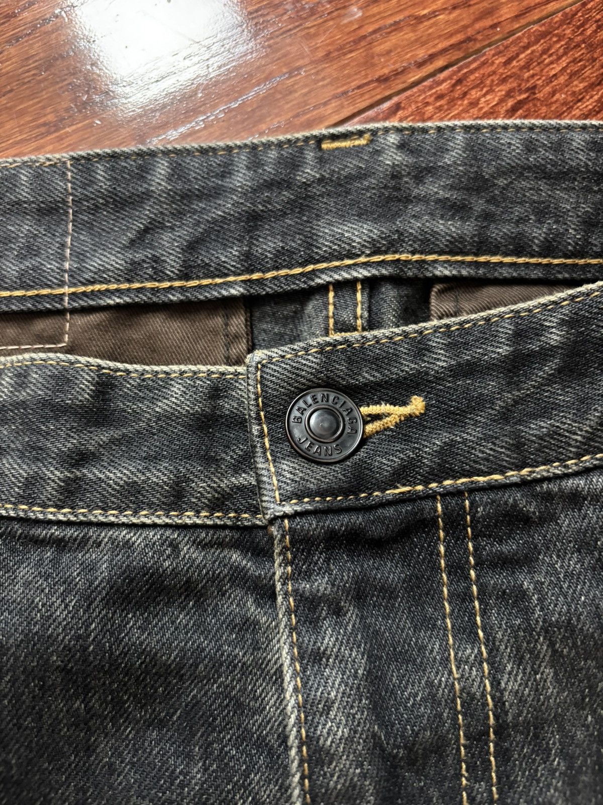 Balenciaga Balenciaga Japanese Denim Cargo Pants Size US 32 / EU 48 - 8 Thumbnail