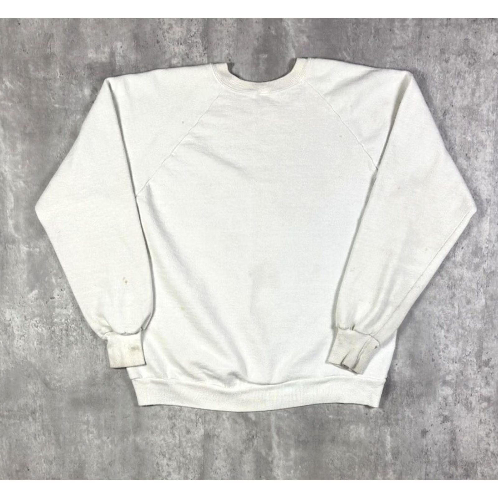 Vintage VINTAGE 80s Operation Desert Storm Military Pullover Sweatshirt White XL Mens Graphic Print Storm Heavyweight Knit Cotton Pullover 1980s US Army Size US XL / EU 56 / 4 - 2 Thumbnail