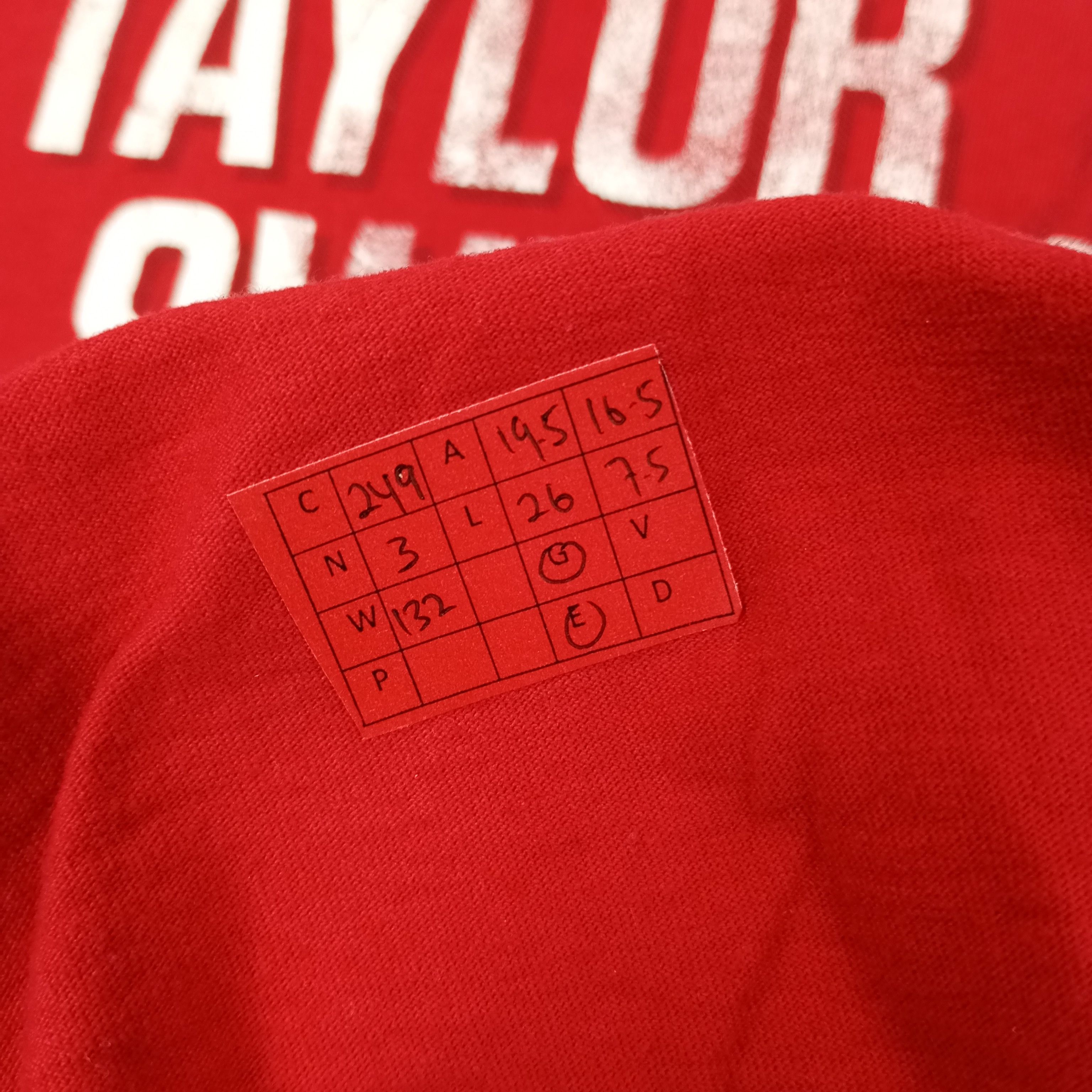 Band Tees Taylor Swift Singer Music Tshirt c249n3 Size US M / EU 48-50 / 2 - 7 Thumbnail