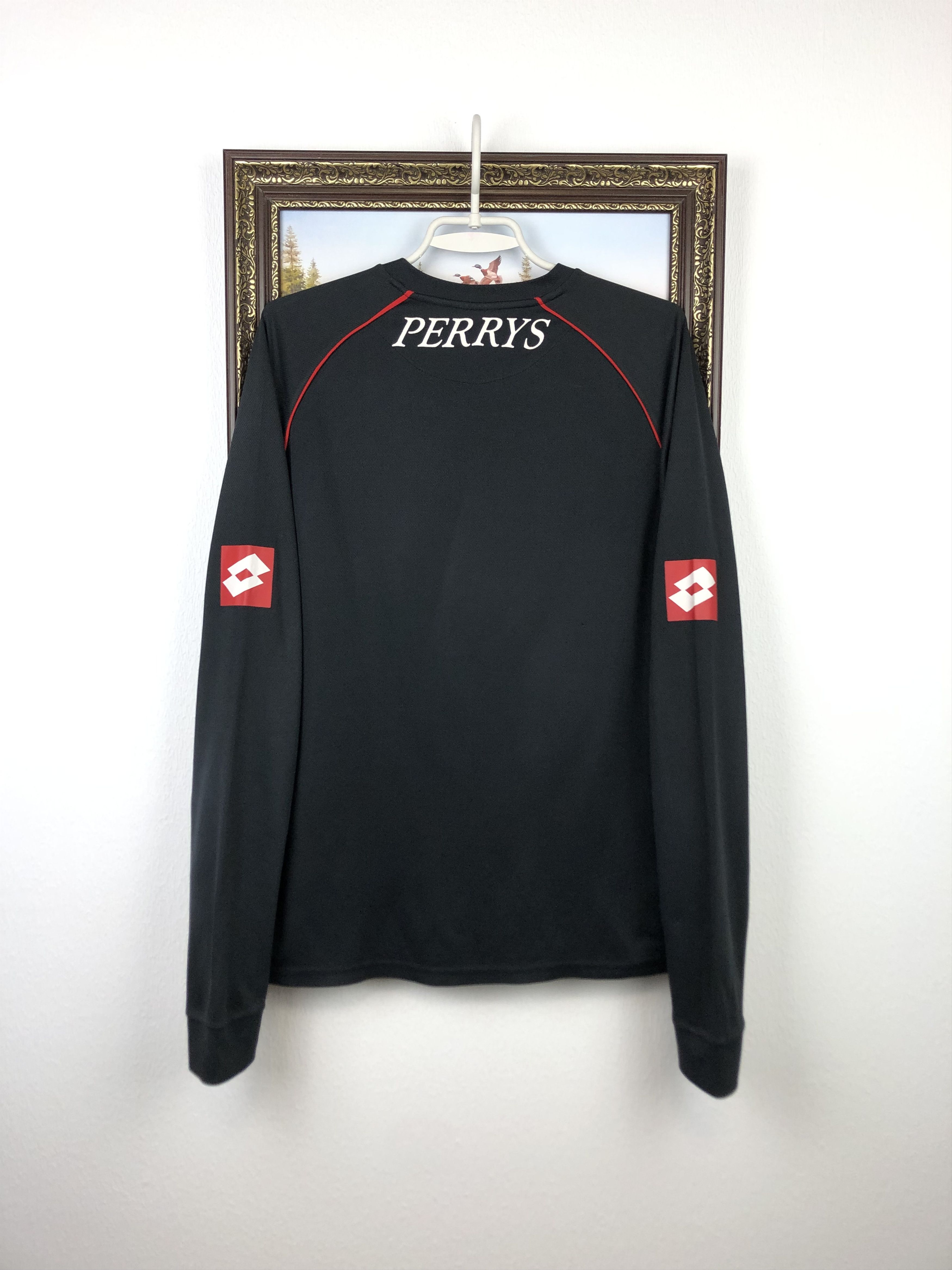 Vintage Barnsley Away football shirt 2008 Soccer Long Sleeve Jersey Size US S / EU 44-46 / 1 - 8 Thumbnail