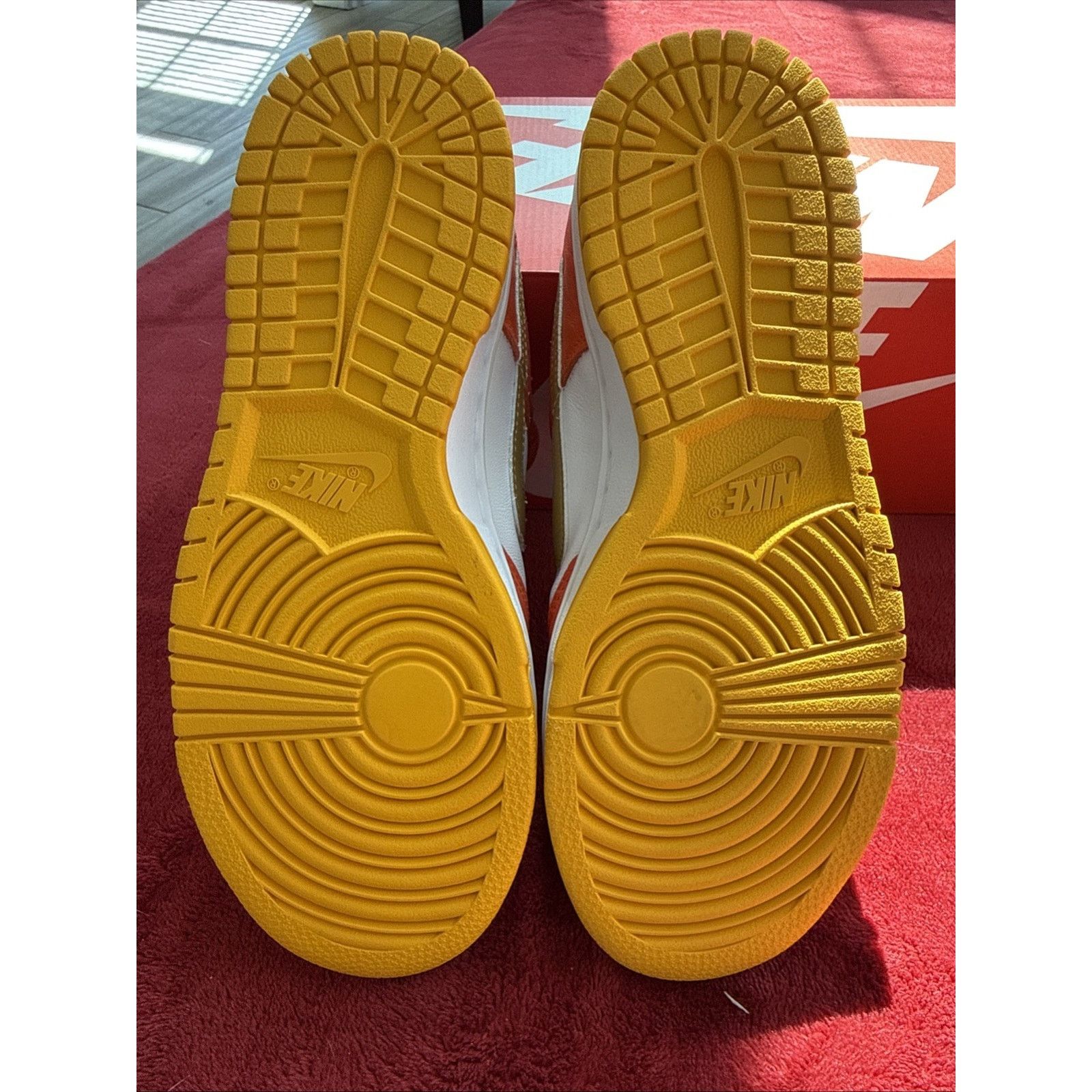 Nike Nike Dunk Low Orange University Gold Size 7.5W/6M Size US 7.5 / IT 37.5 - 7 Thumbnail