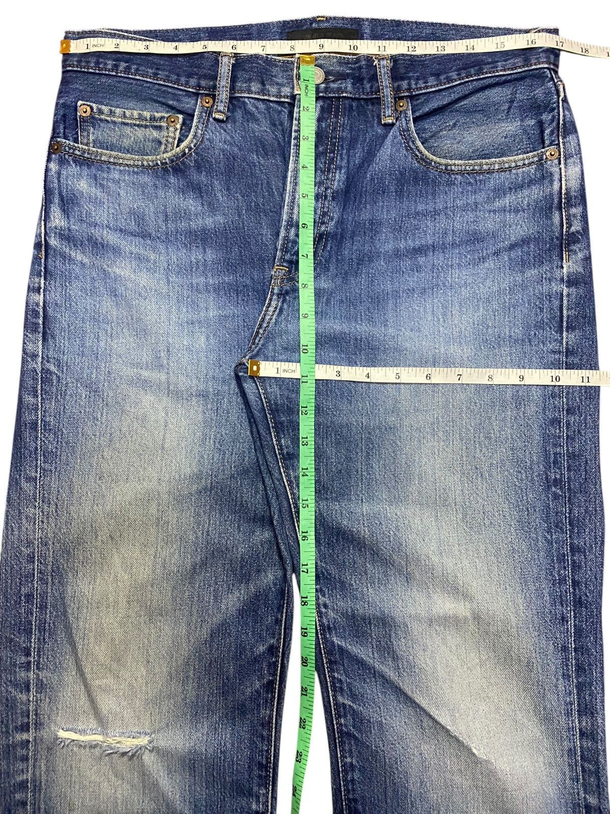 Japanese Brand Vintage Japanese Brands Uniqlo Faded Distressed Loose Jeans Size US 34 / EU 50 - 10 Thumbnail
