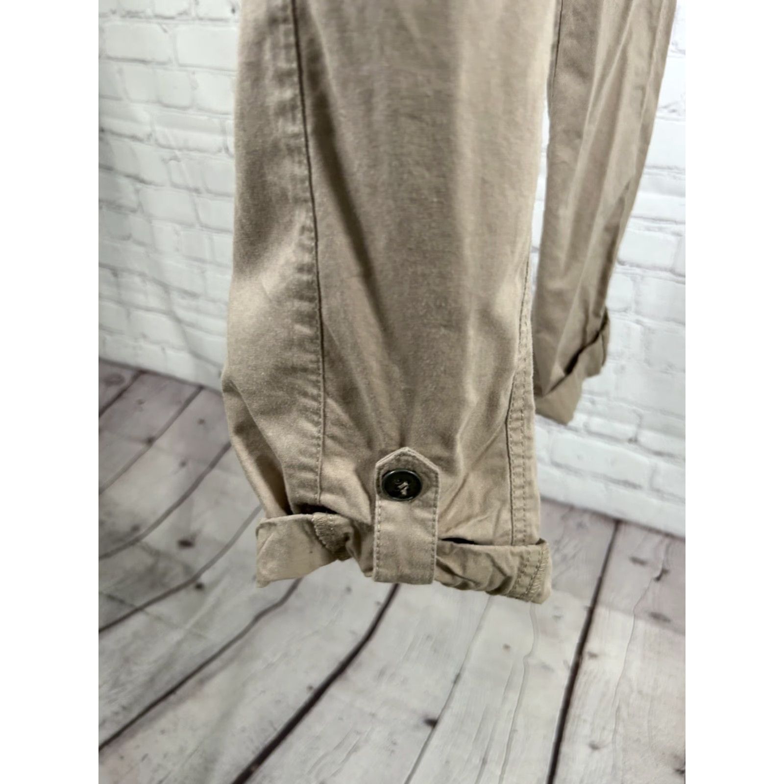 Vintage Chicos Tan Pants Elastic Waist Pull On High Rise Roll Tab Size 2.5 (34x26.5) Size 26" / US 2 / IT 38 - 5 Thumbnail