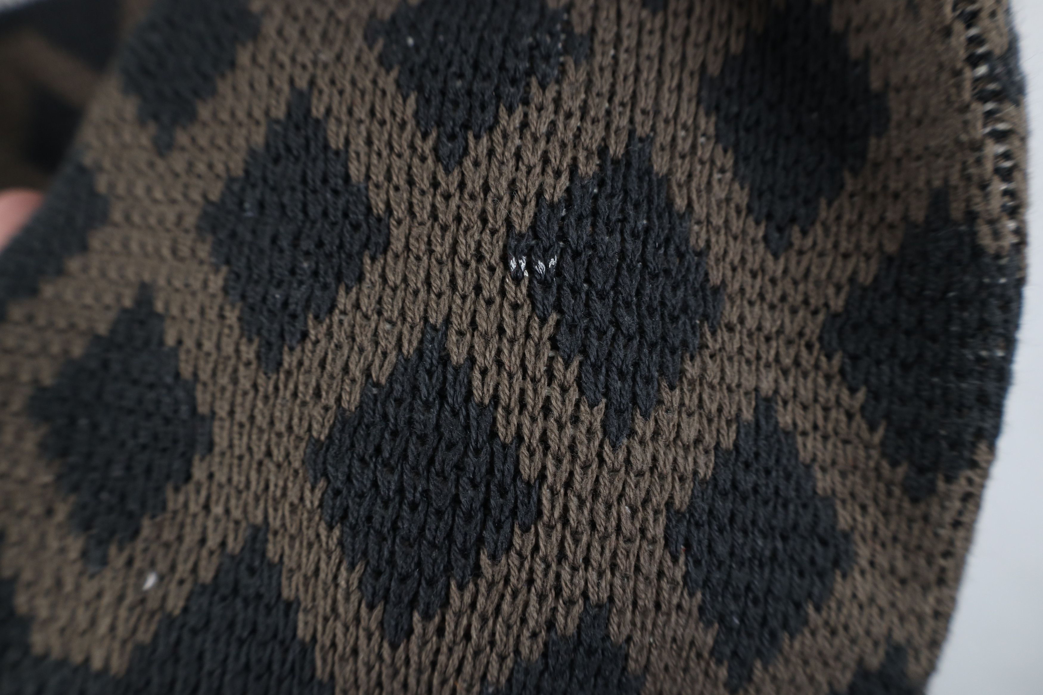 Vintage Vintage 90s Streetwear Geometric Fair Isle Knit Sweater Size US L / EU 52-54 / 3 - 4 Thumbnail