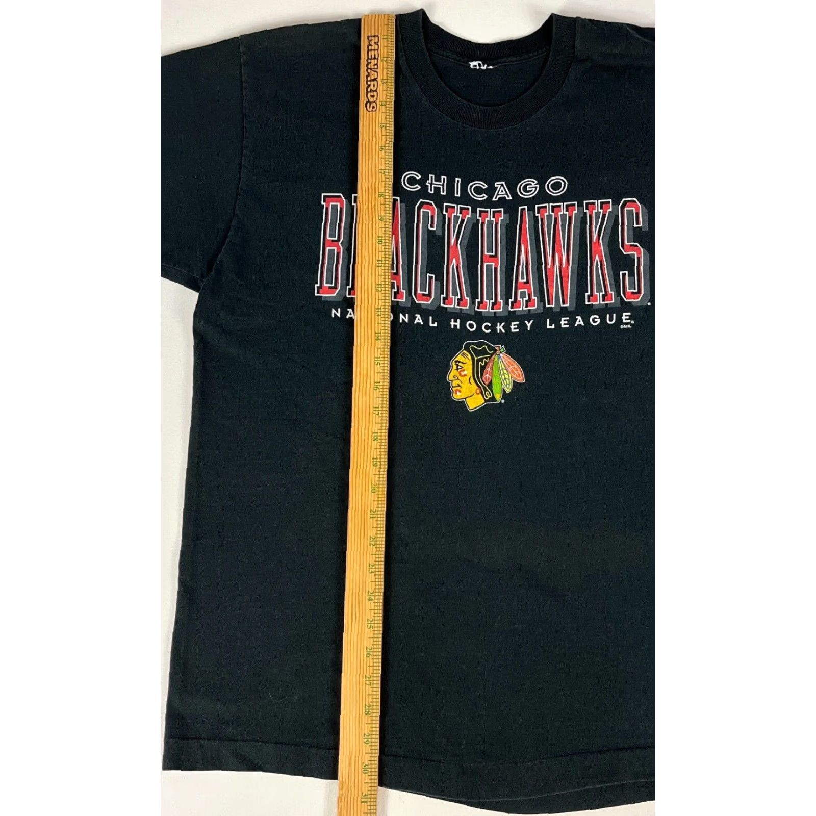 NHL VINTAGE Men's Chicago Blackhawks T-Shirt 90s 1990s Single Stitch XL Black Logo Crew Neck Short Sleeve Shirt Mens Size US XL / EU 56 / 4 - 5 Thumbnail