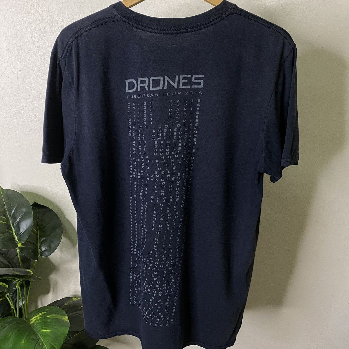Band Tees × Vintage 2016 Muse Drones European Tour Tee Size US M / EU 48-50 / 2 - 6 Thumbnail