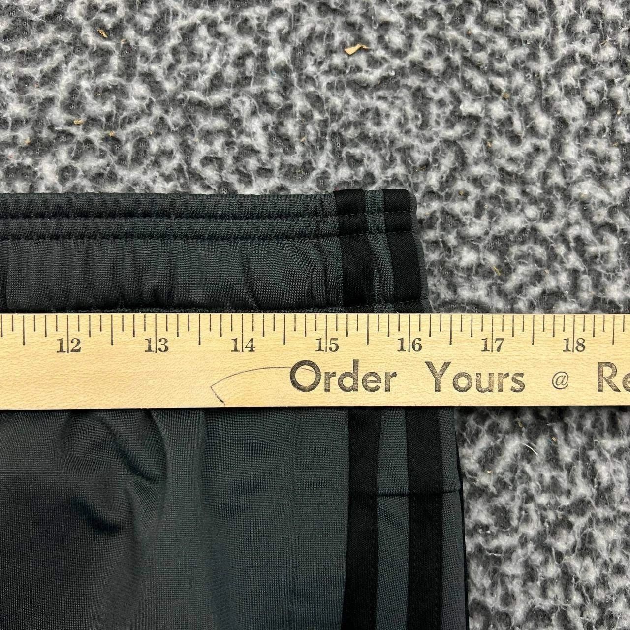 Adidas Adidas Sweatpants Men L Drawstring Pocket Outdoor 32x30 Size US 32 / EU 48 - 6 Thumbnail
