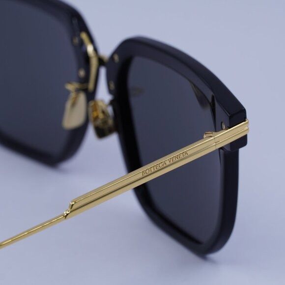 Bottega Veneta Bottega Veneta BV1083SA 001 Sunglasses Black/Gold Square Fra Size ONE SIZE - 8 Thumbnail