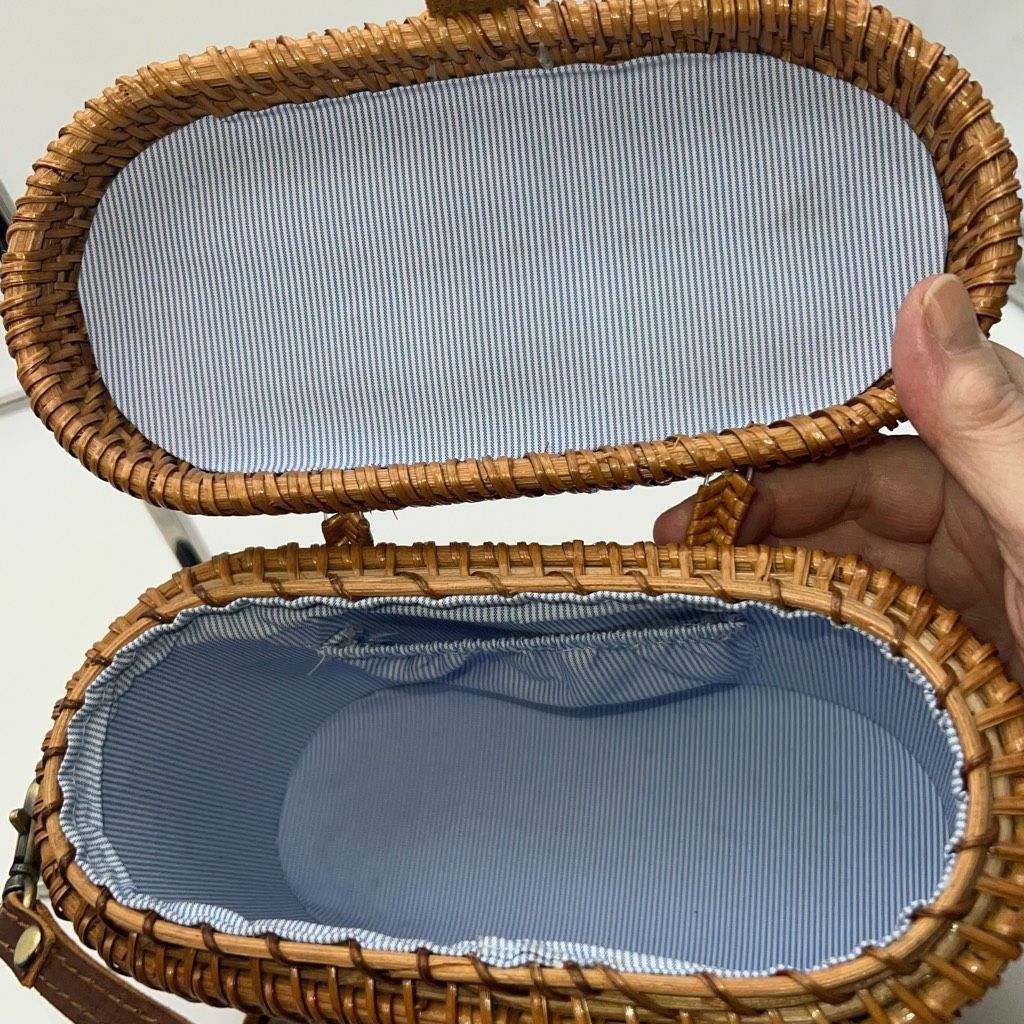 Vintage Vintage Handmade Wicker Basket and Leather Crossbody Bag Size ONE SIZE - 12 Thumbnail