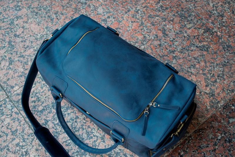 Sports bag. Genuine leather travel bag. Duffel Bag