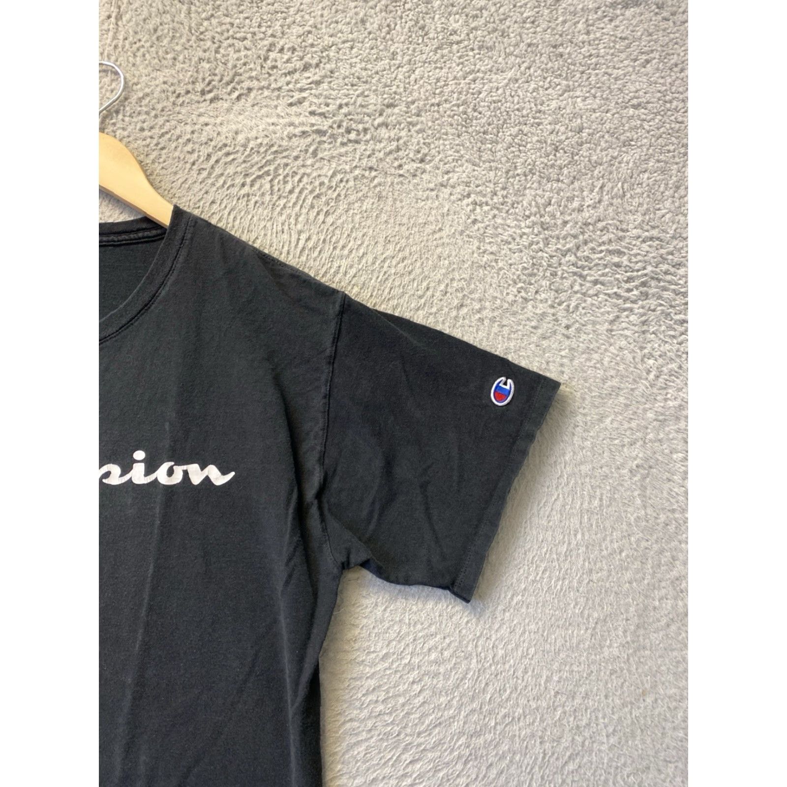 Champion VINTAGE Champion Shirt Adults M Black Cotton Short Sleeve Solid 90s Mens Womens Size US M / EU 48-50 / 2 - 3 Thumbnail
