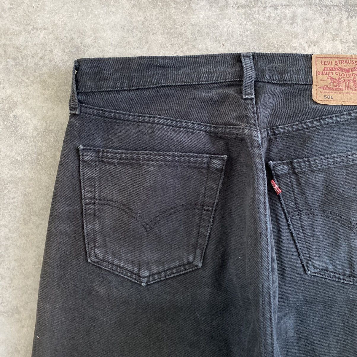Levi's Vintage 1999 Levis 501 Faded Black Denim Jeans Size US 31 - 22 Thumbnail