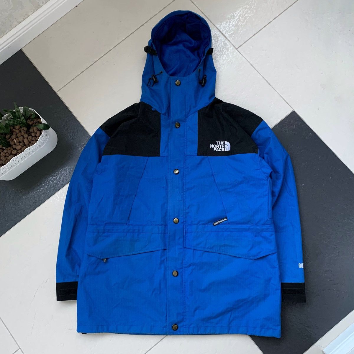 The North Face The North Face Gore Tex Size US XL / EU 56 / 4 - 1 Thumbnail
