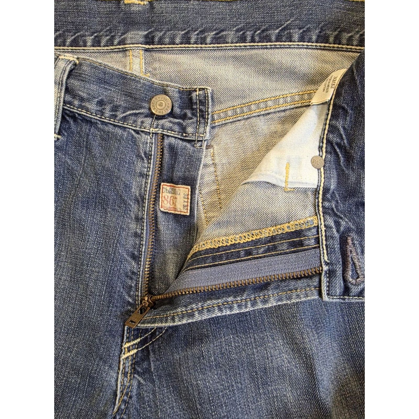 Polo Ralph Lauren VINTAGE Polo Ralph Lauren Jeans 867 Straight Mens 32x32 Medium Wash Blue Denim Cotton Logo 5-Pocket Design Size US XS / EU 42 / 0 - 7 Thumbnail