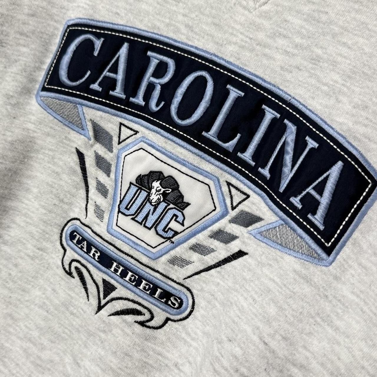 Vintage North Carolina Tar Heels Embroidered Sweatshirt Size XL Size US XL / EU 56 / 4 - 2 Thumbnail