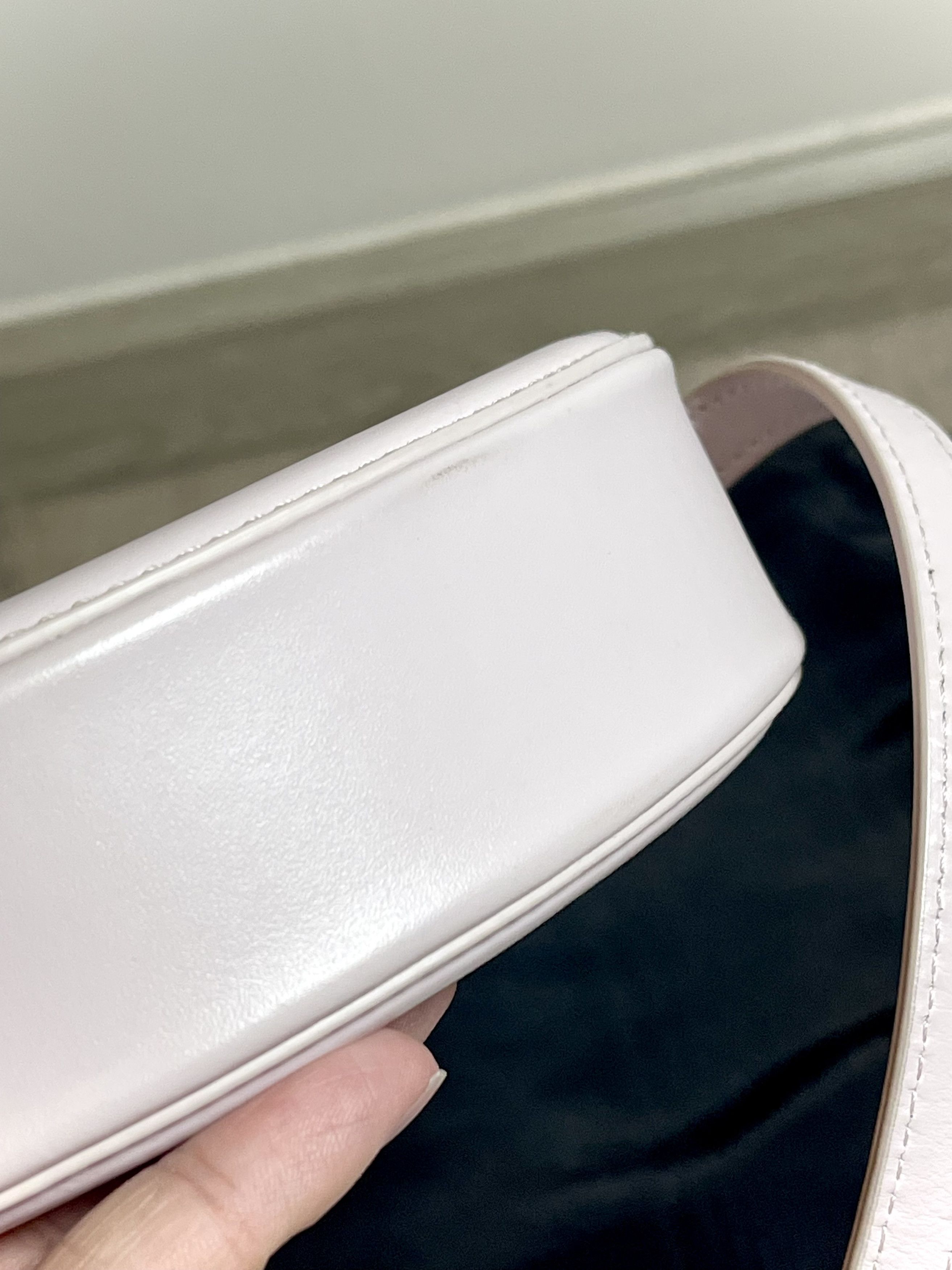 Celine Celine Crossbody Oval Purse Cuir Triomphe Size ONE SIZE - 6 Thumbnail