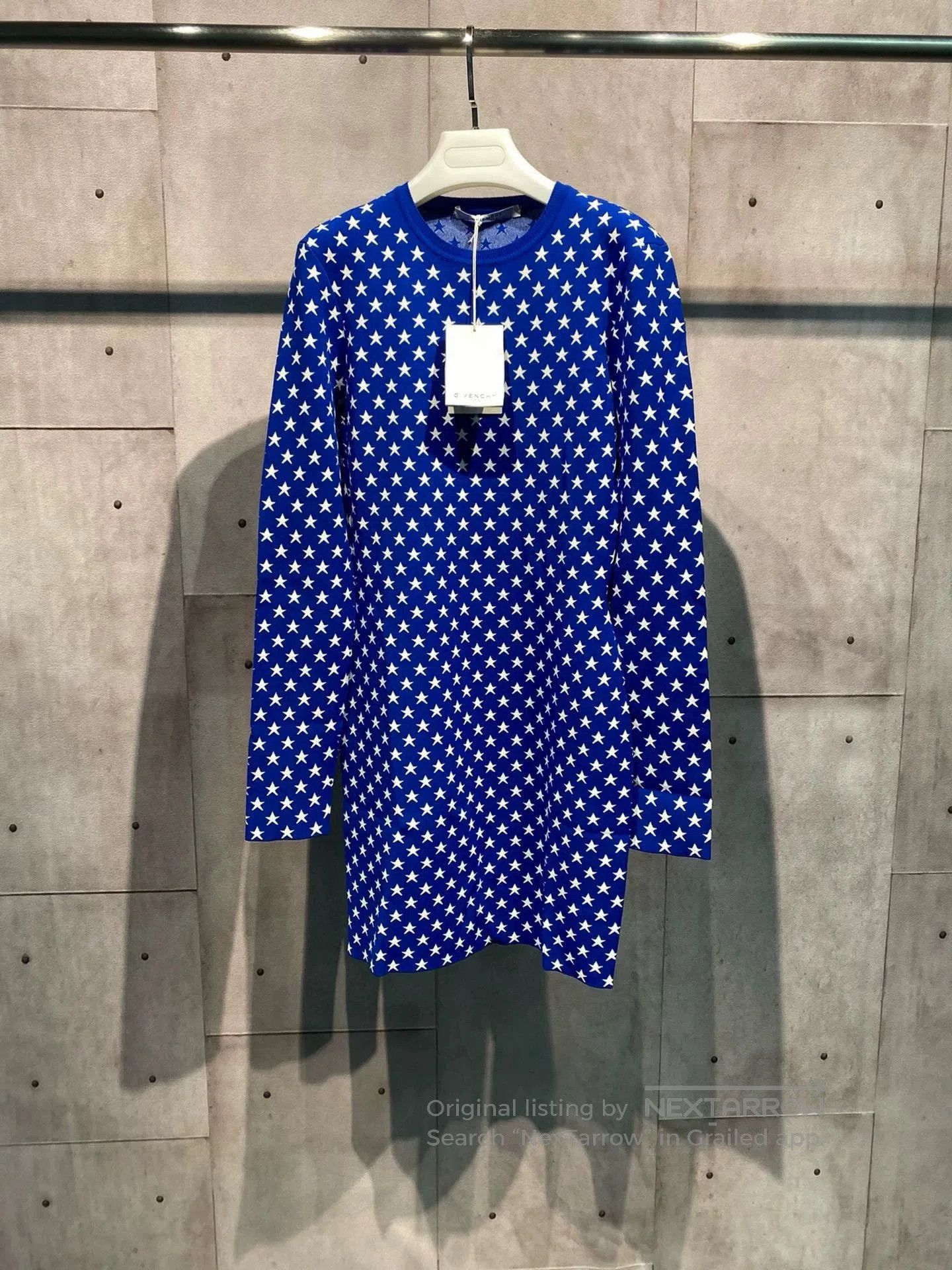 Givenchy Givenchy Star Print Dress. Size US 38 / EU 54 - 2 Thumbnail