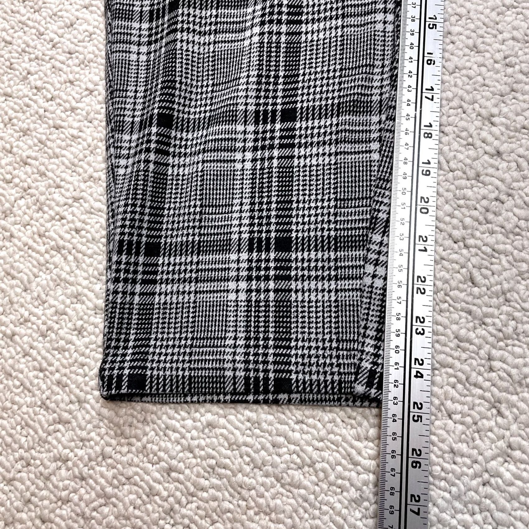 Vintage Ava & Viv Ankle Pants Womens 1X Gray Plaid Soft Stretch Pockets Drawstring 36x25 Size 40" / US 18 - 3 Thumbnail