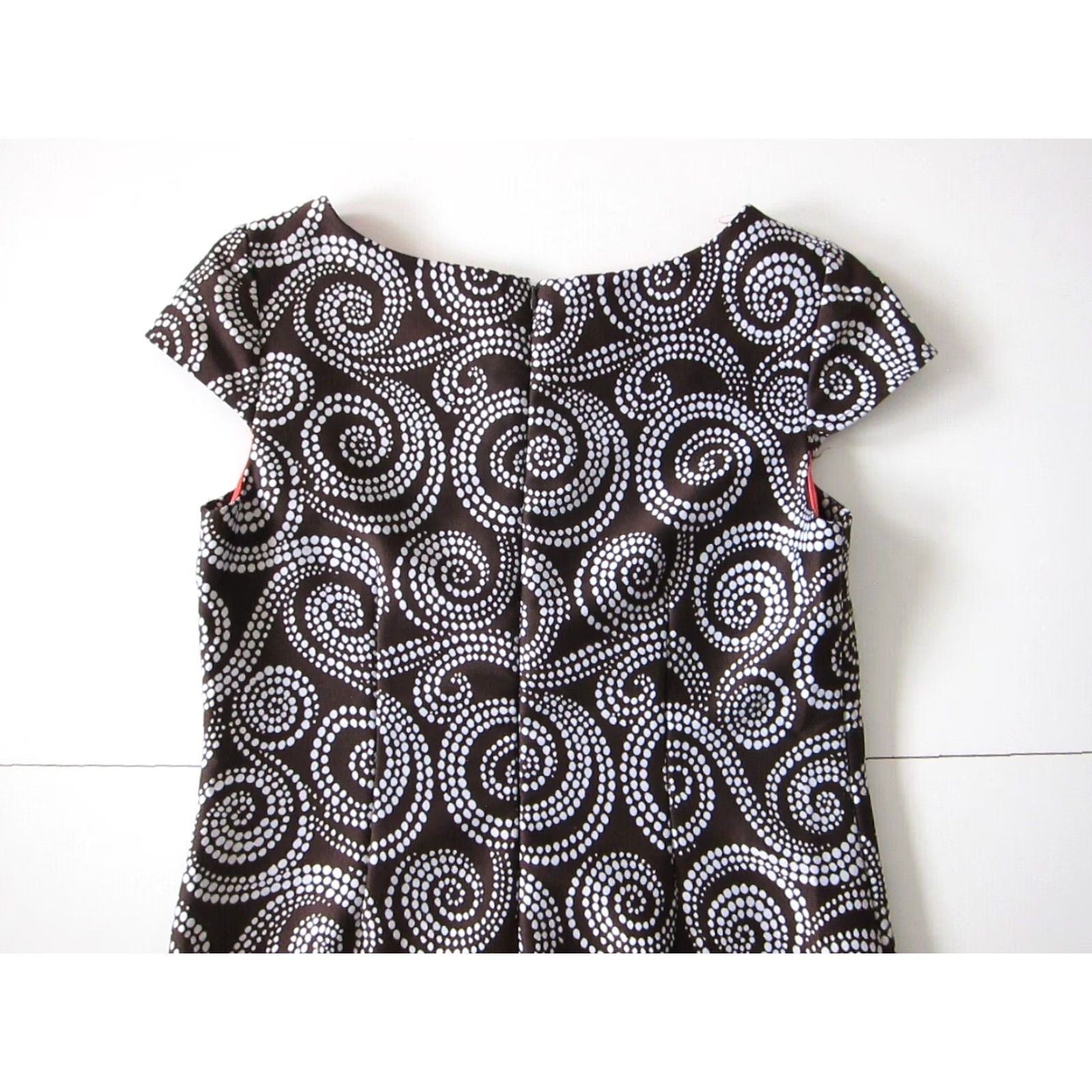 Vintage VINTAGE London Times White Brown Polka Dot Pocket Sleeveless Shift Tunic A-Line Dress 8 Size M / US 6-8 / IT 42-44 - 5 Thumbnail