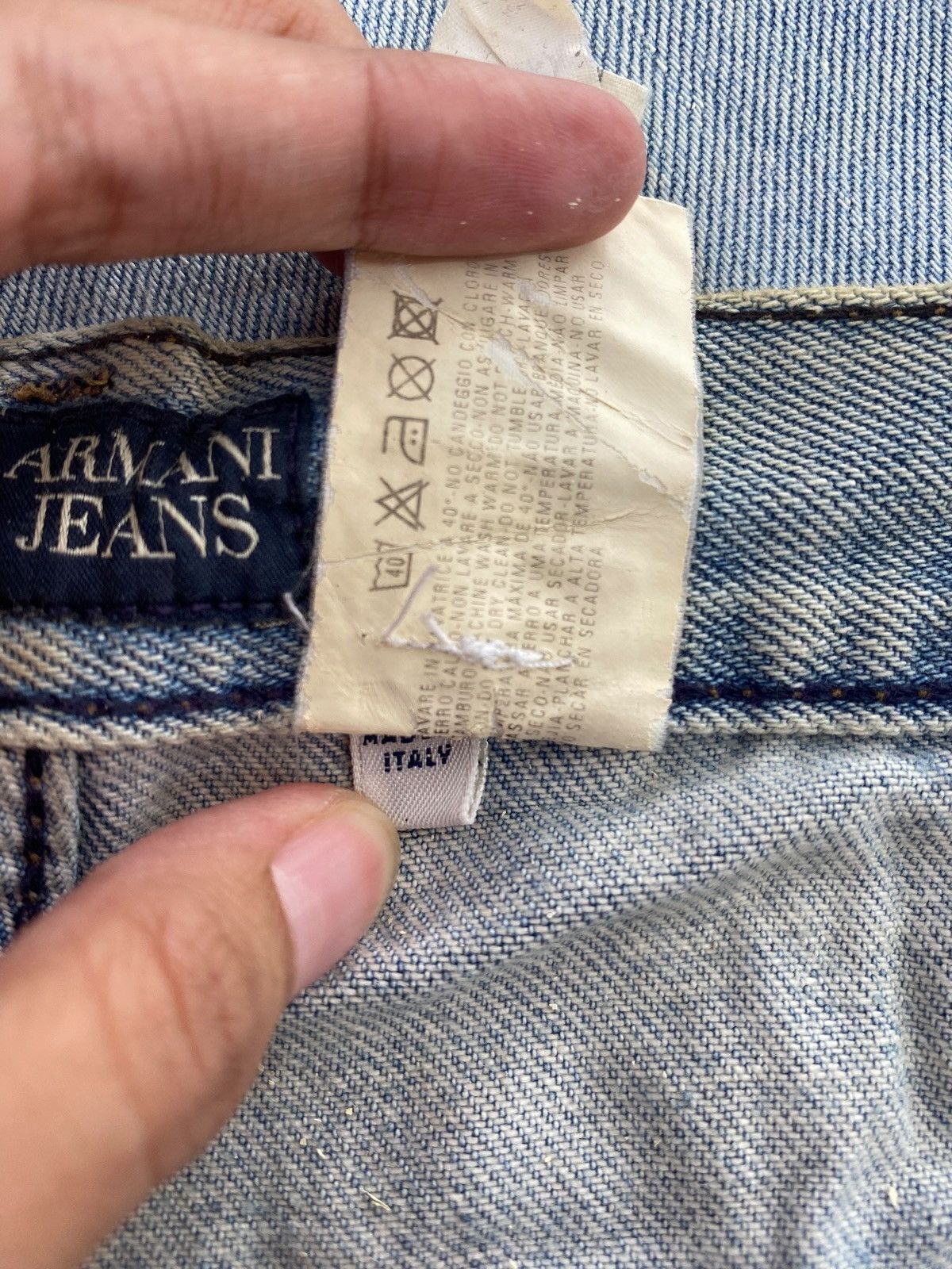 Armani Armani Acid Light Wash Ripped Style Straight Jeans Size US 30 / EU 46 - 10 Thumbnail