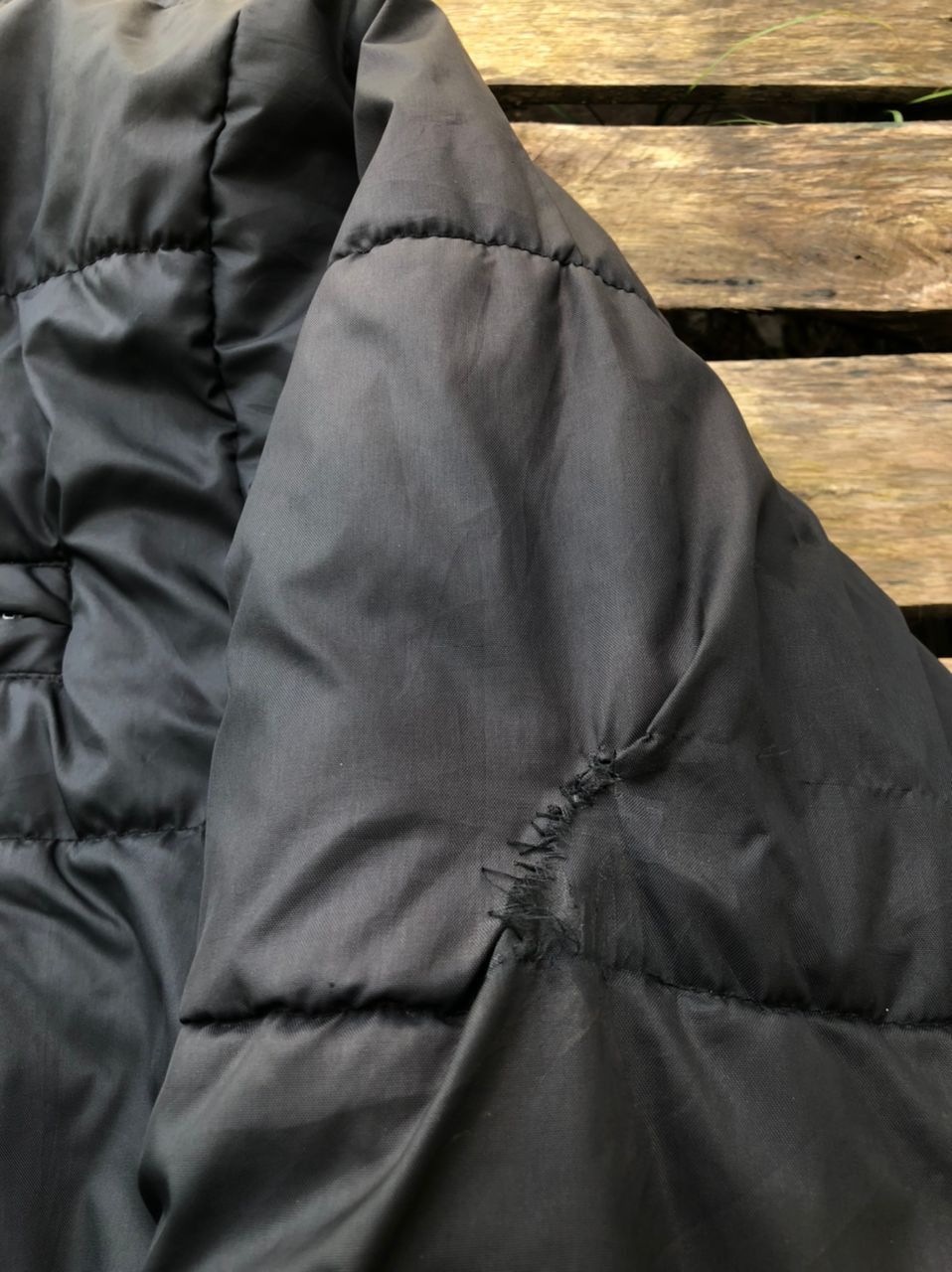 Nike × Vintage Vintage 90s Nike Swoosh Puffer Jacket Distressed Size US XL / EU 56 / 4 - 9 Thumbnail
