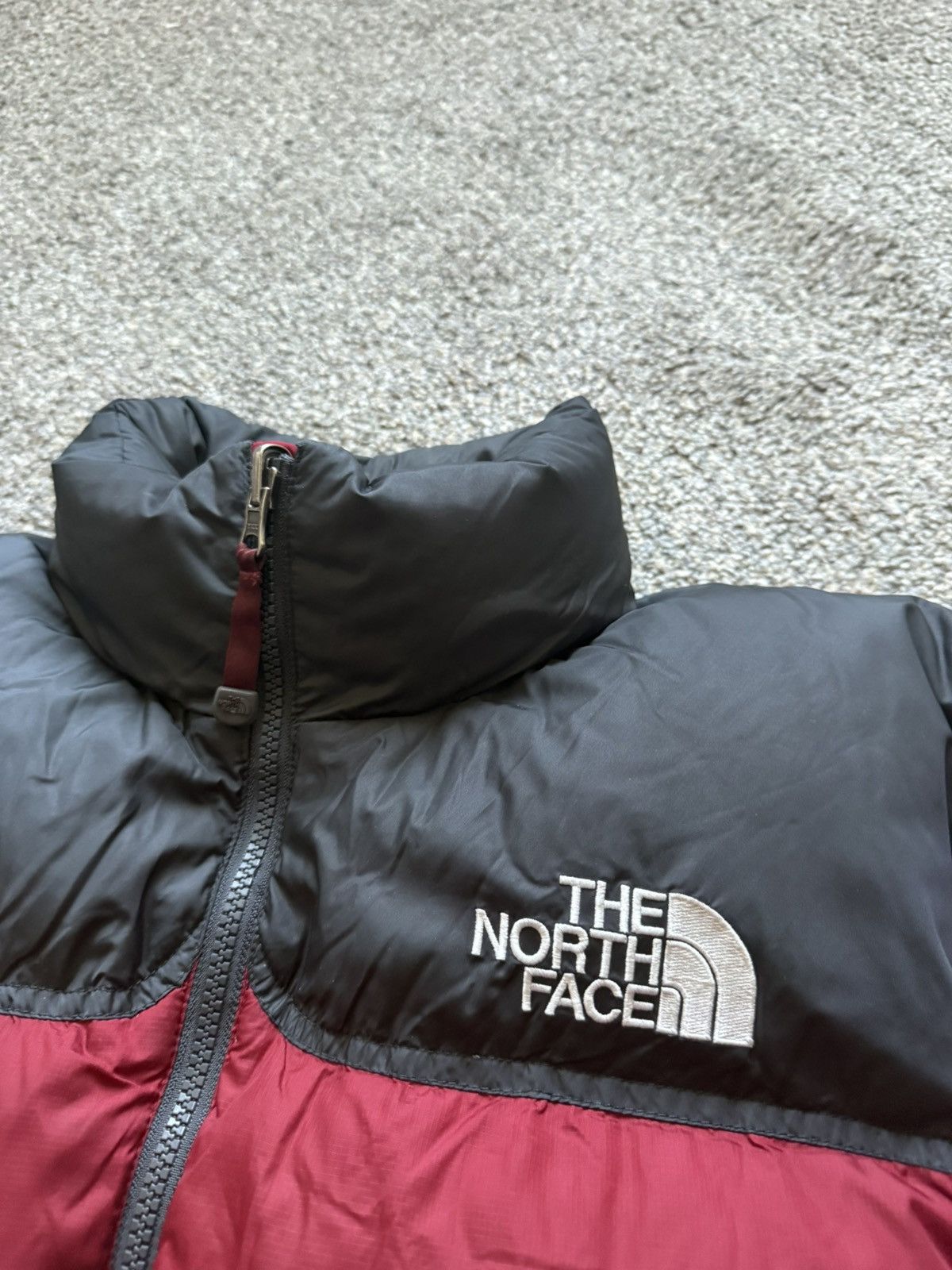 The North Face The North Face Nuptse 700 Down Puffer Jacket Red Black Size US S / EU 44-46 / 1 - 5 Thumbnail