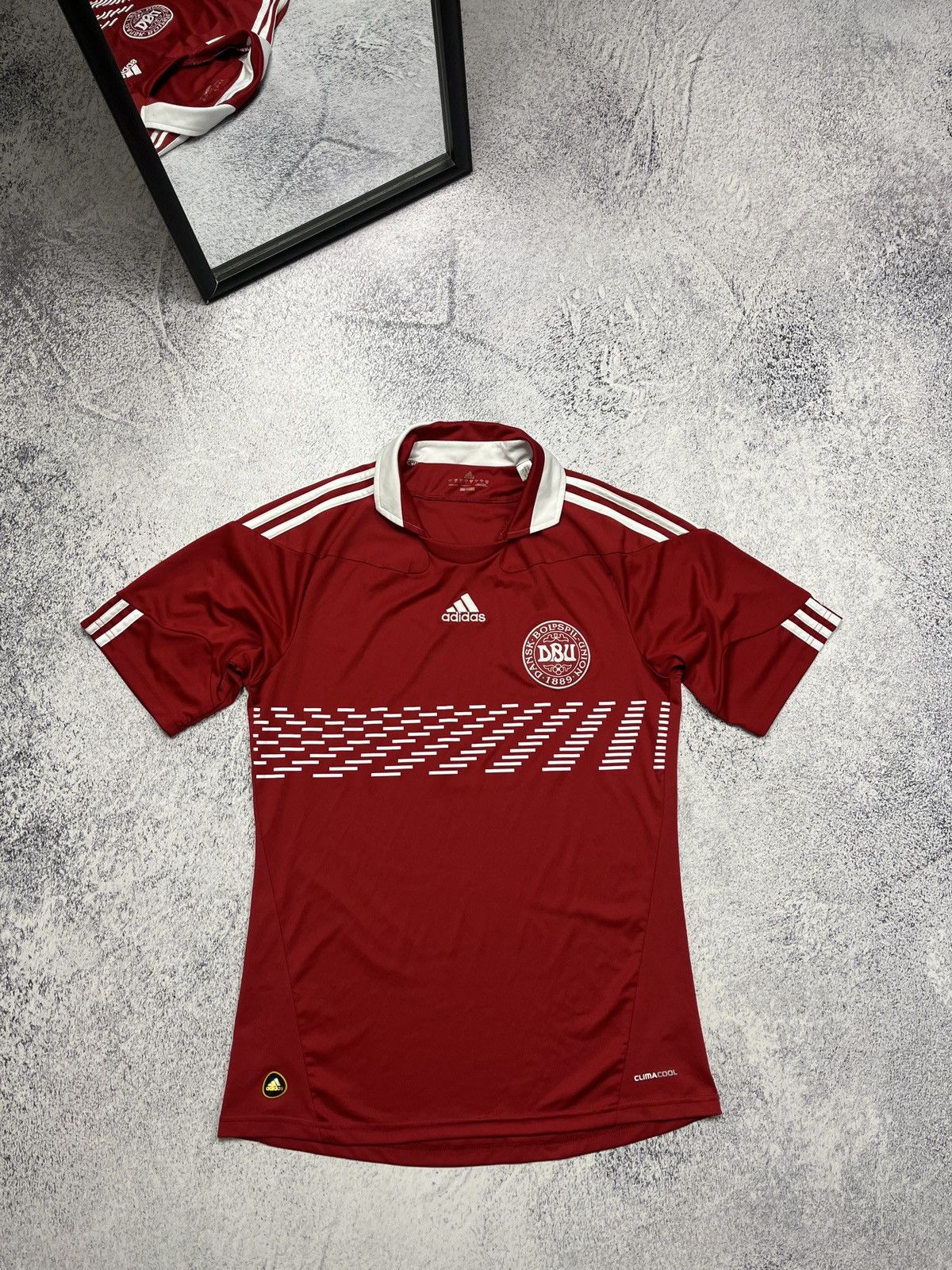 Adidas × Vintage Adidas Denmark 2009/10 Dansk Soccer Jersey Football Shirt Size US M / EU 48-50 / 2 - 1 Thumbnail