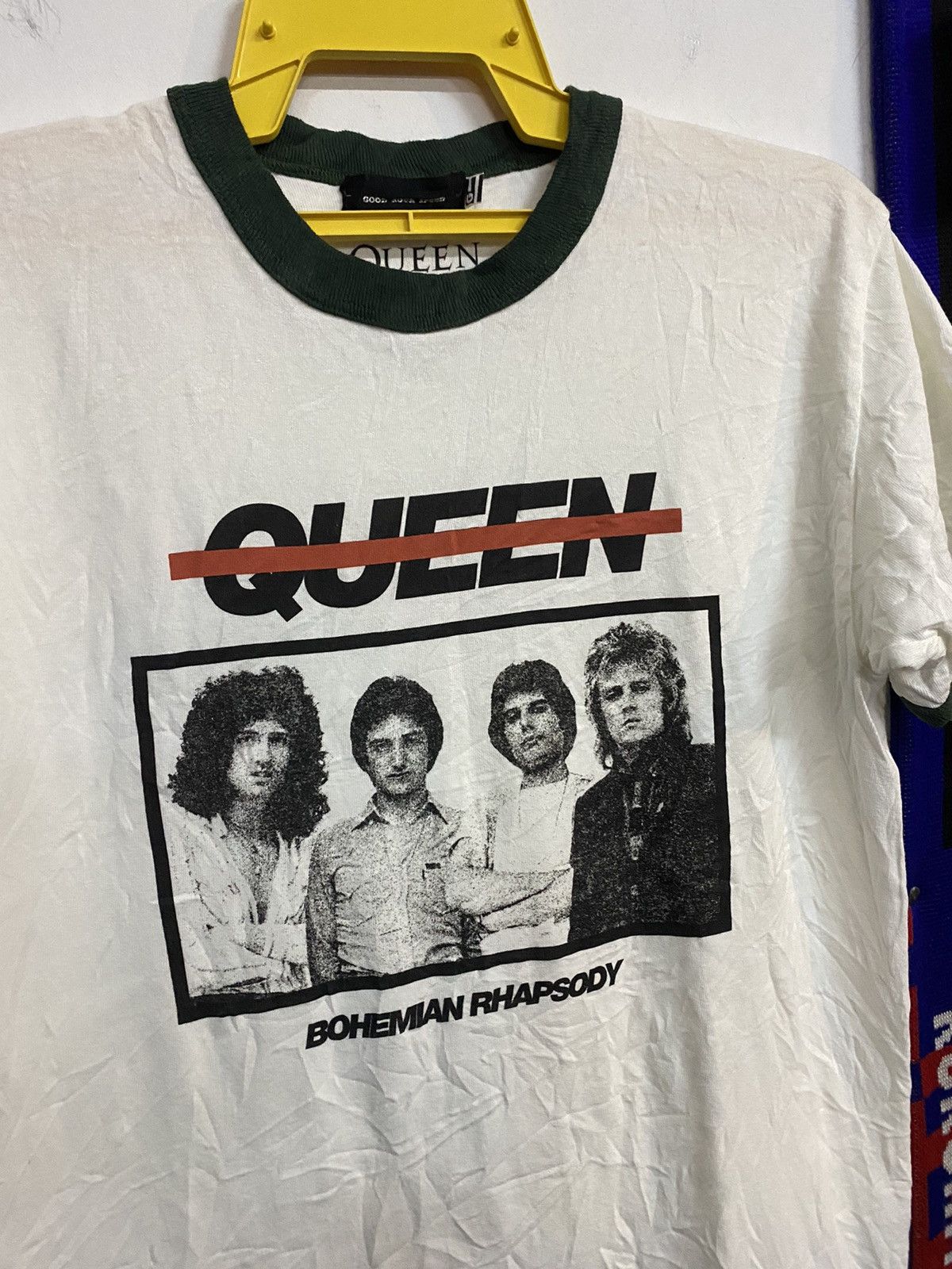 Band Tees Queen band tee Size US S / EU 44-46 / 1 - 2 Thumbnail
