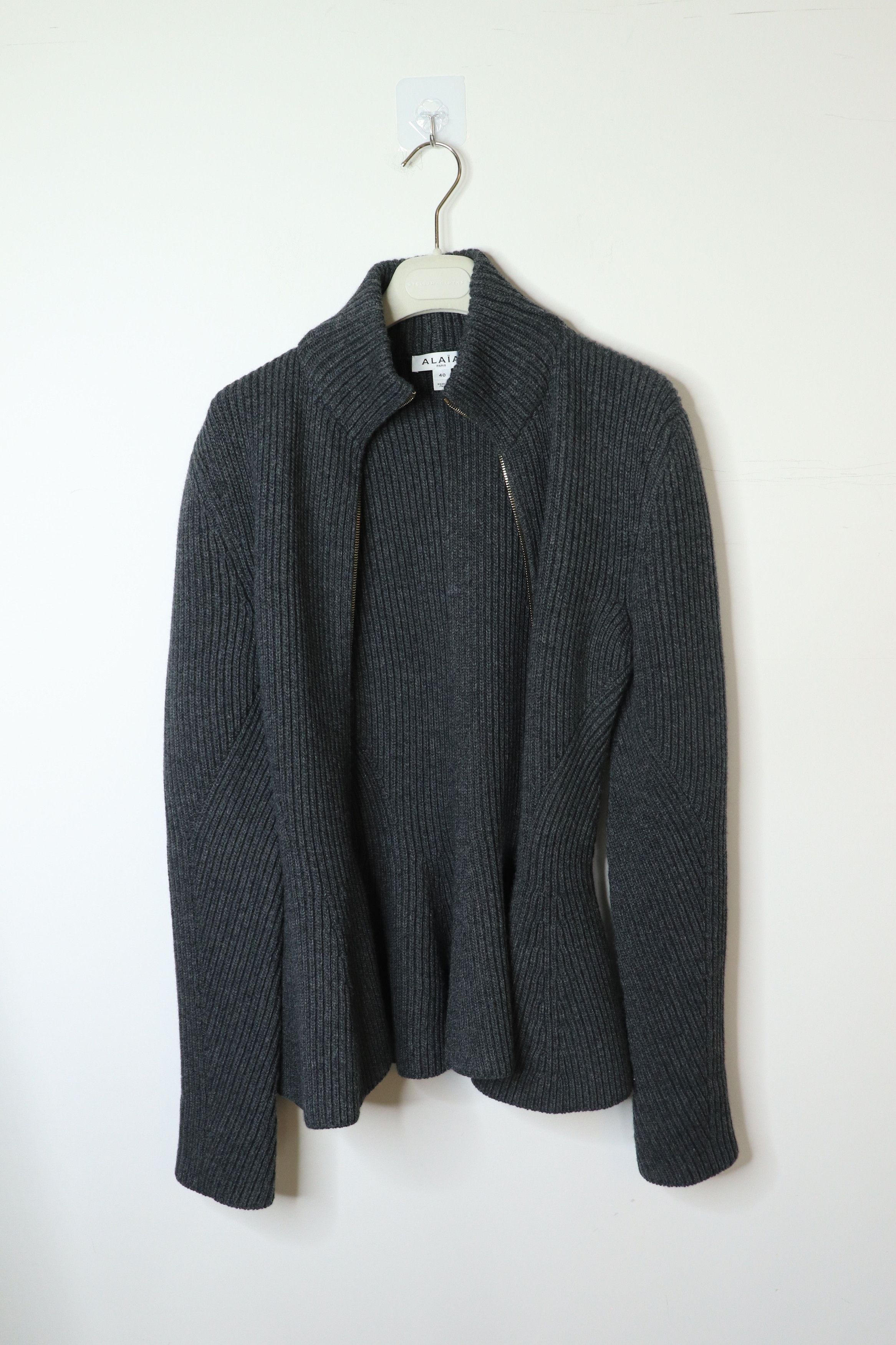 Alaia Dark grey ribbed zip cardigan - UK 12 Size M / US 6-8 / IT 42-44 - 1 Thumbnail