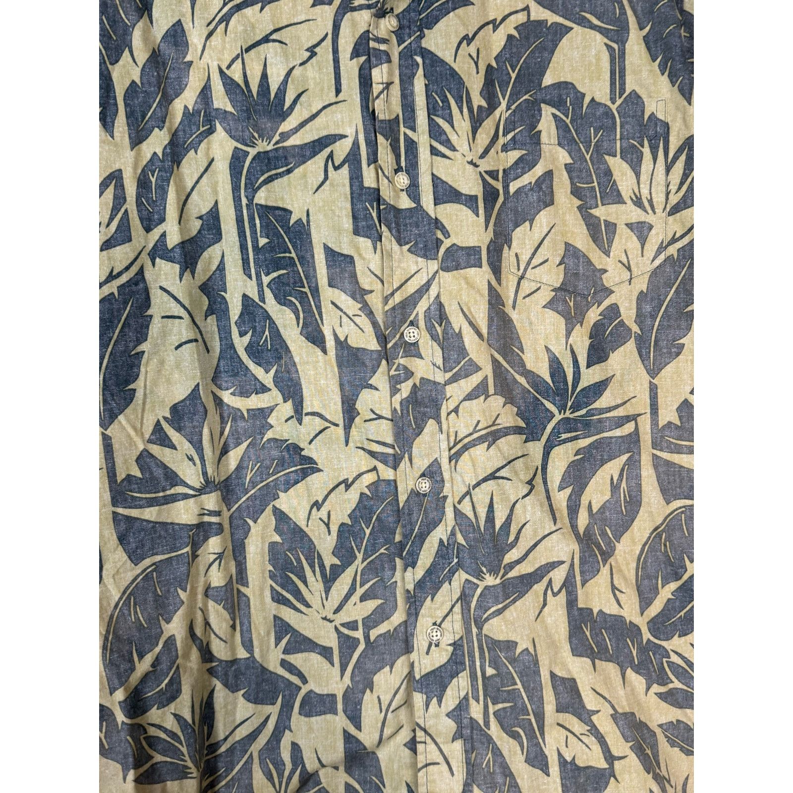 Reyn Spooner Reyn Spooner Laid-Back Paradise Button Up Print Shirt Men Size US L / EU 52-54 / 3 - 3 Thumbnail