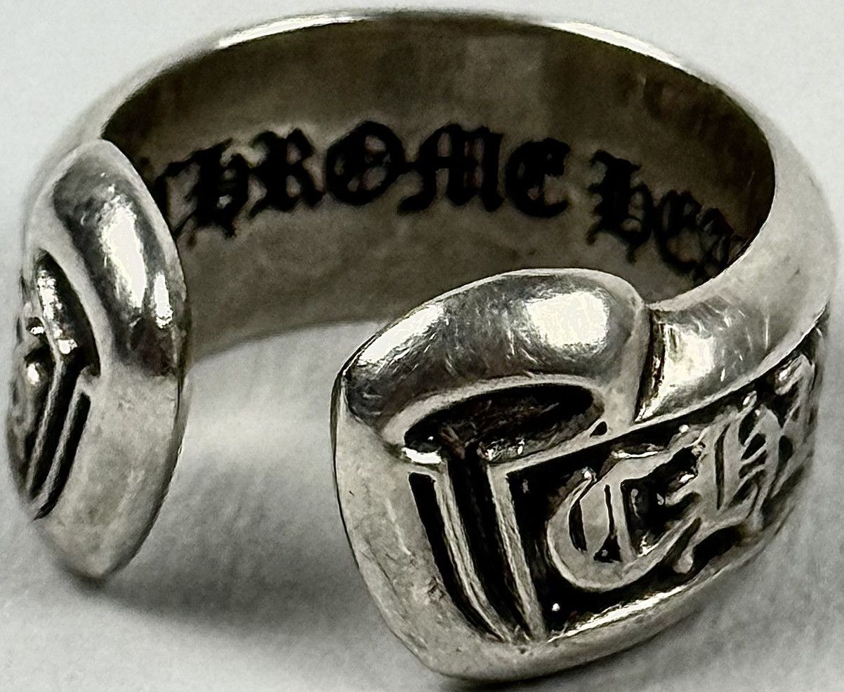 Chrome Hearts Chrome Hearts - Scroll - Label Ring (SIZE 7) Size ONE SIZE - 2 Thumbnail