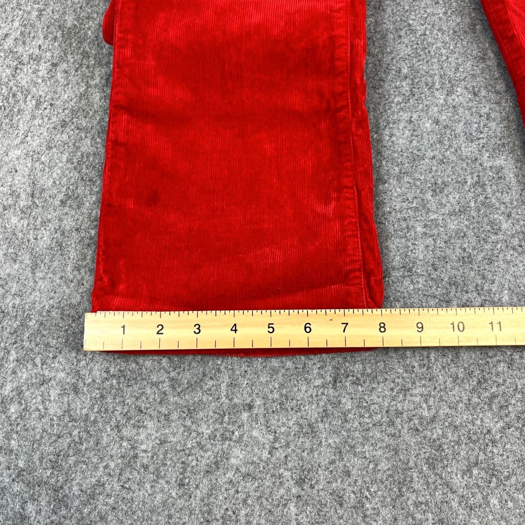 Vintage Armani Jeans Jeans Bootcut Women 6 Red Corduroy Stretch 26 32 UK VTG Denim 5-Pocket Size 28" / US 6 / IT 42 - 3 Thumbnail