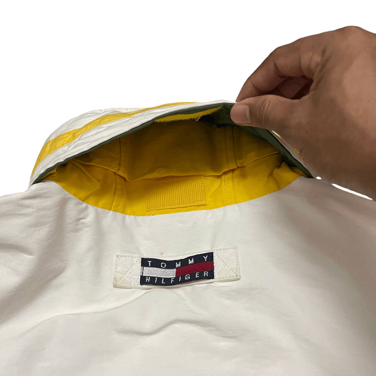 Tommy Hilfiger Vintage Tommy Hilfiger Sailing Gear Jacket Hidden Hood Size US M / EU 48-50 / 2 - 16 Thumbnail